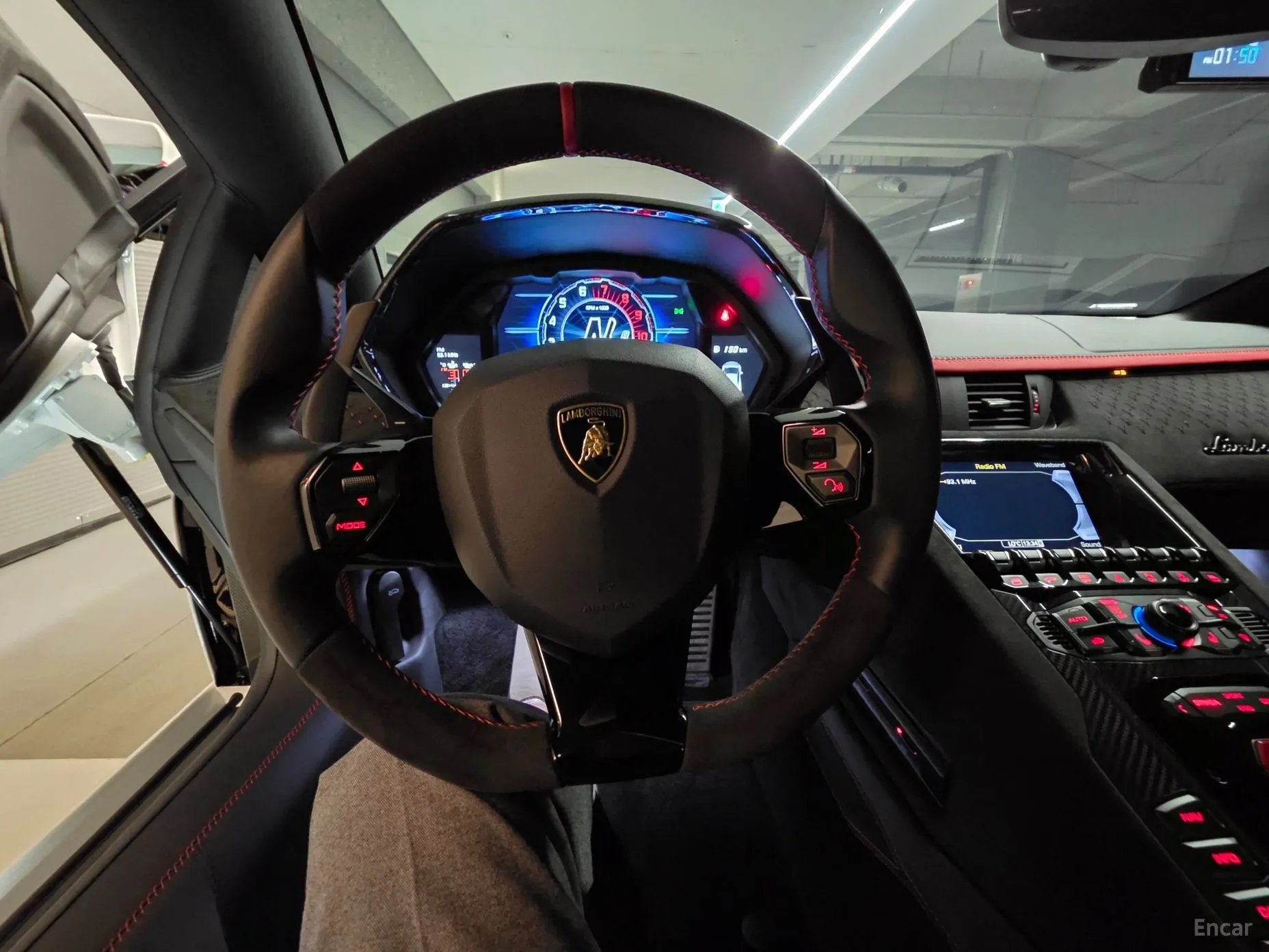Lamborghini Aventador превью 7