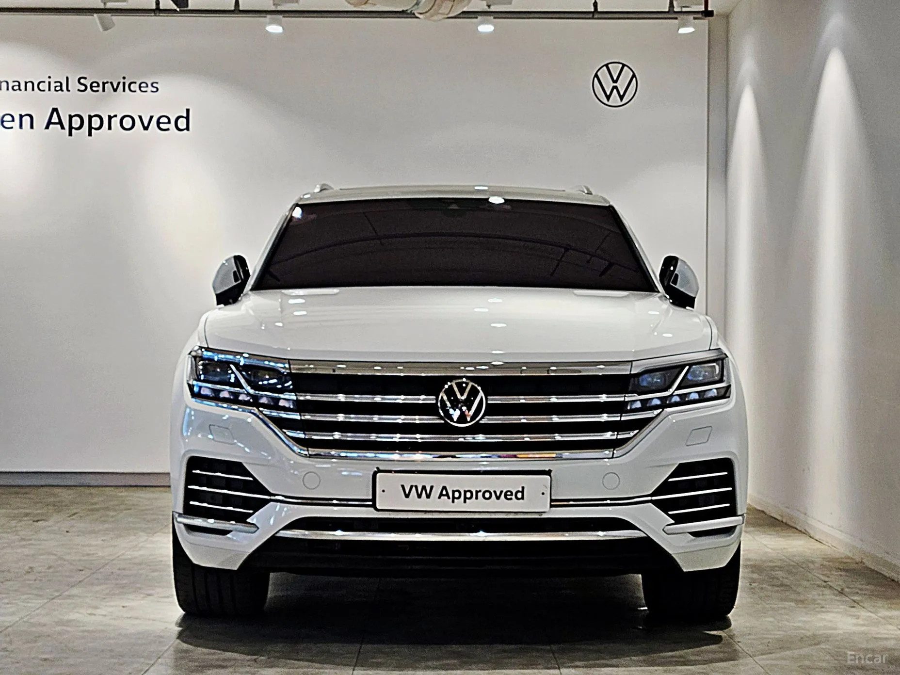 Volkswagen Touareg 3rd Generation превью 3