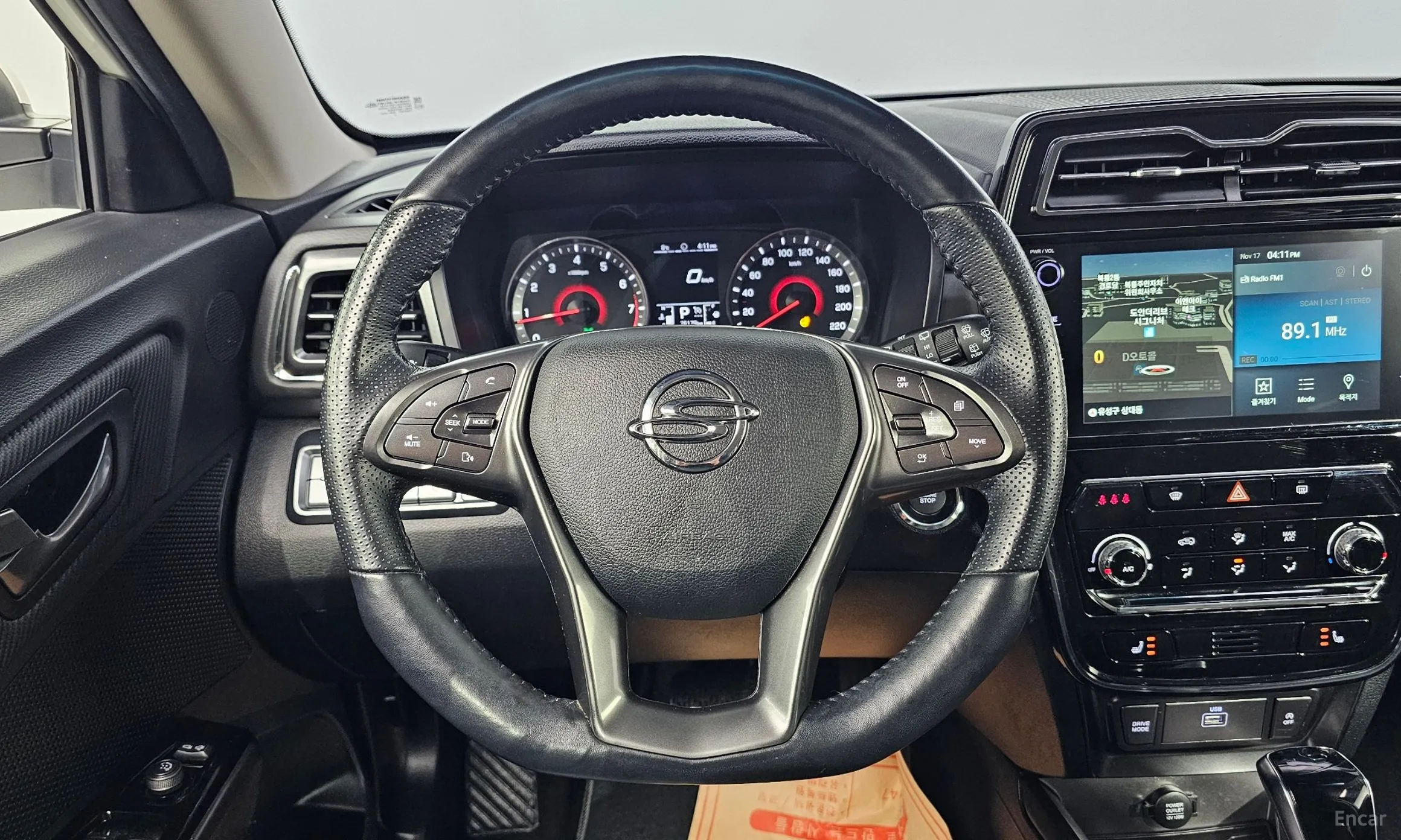 KG Mobility (SsangYong) Tivoli Air превью 16