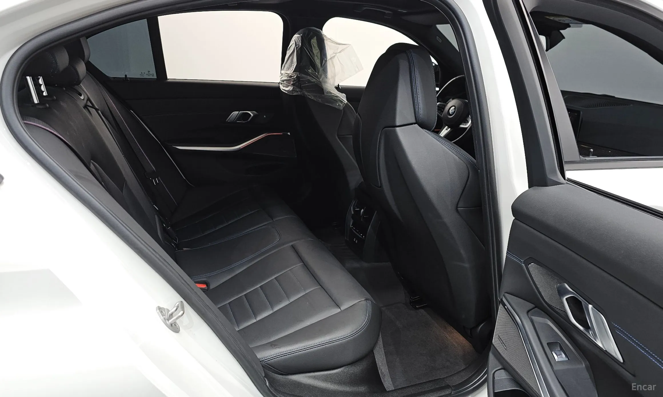 BMW 3 Series (G20) превью 12