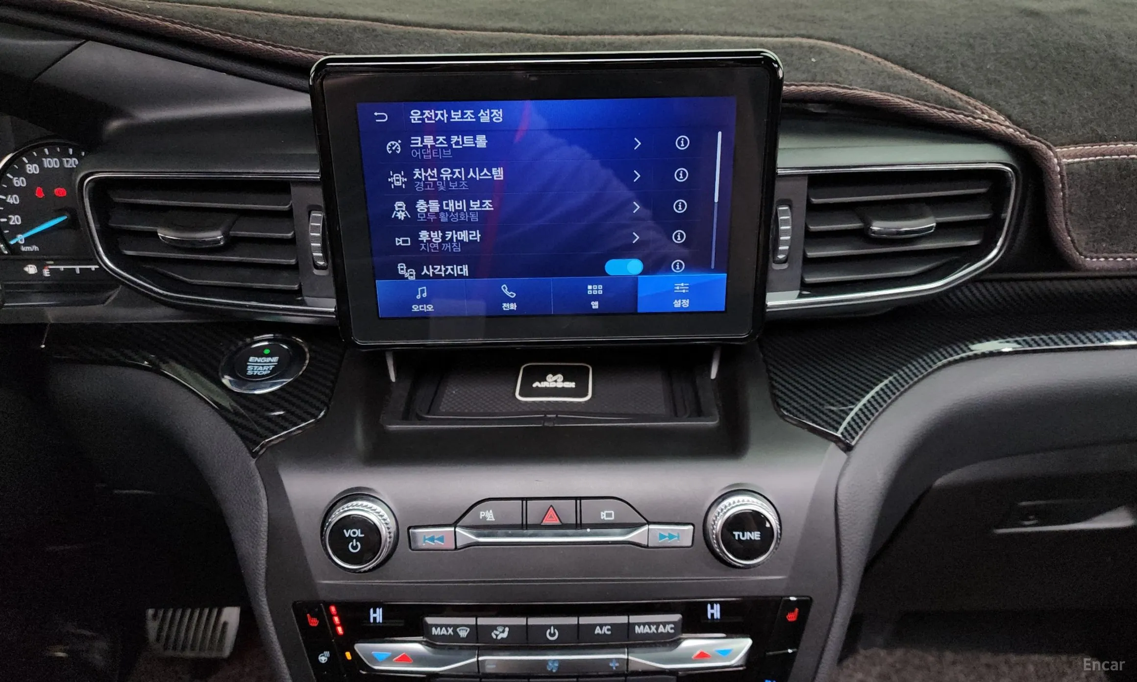 Ford Explorer 6th Generation превью 14