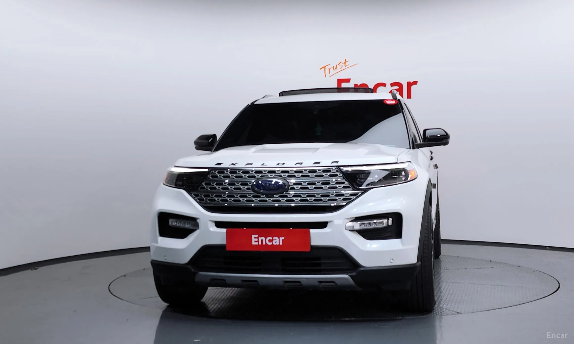 Ford Explorer 6th Generation превью 3