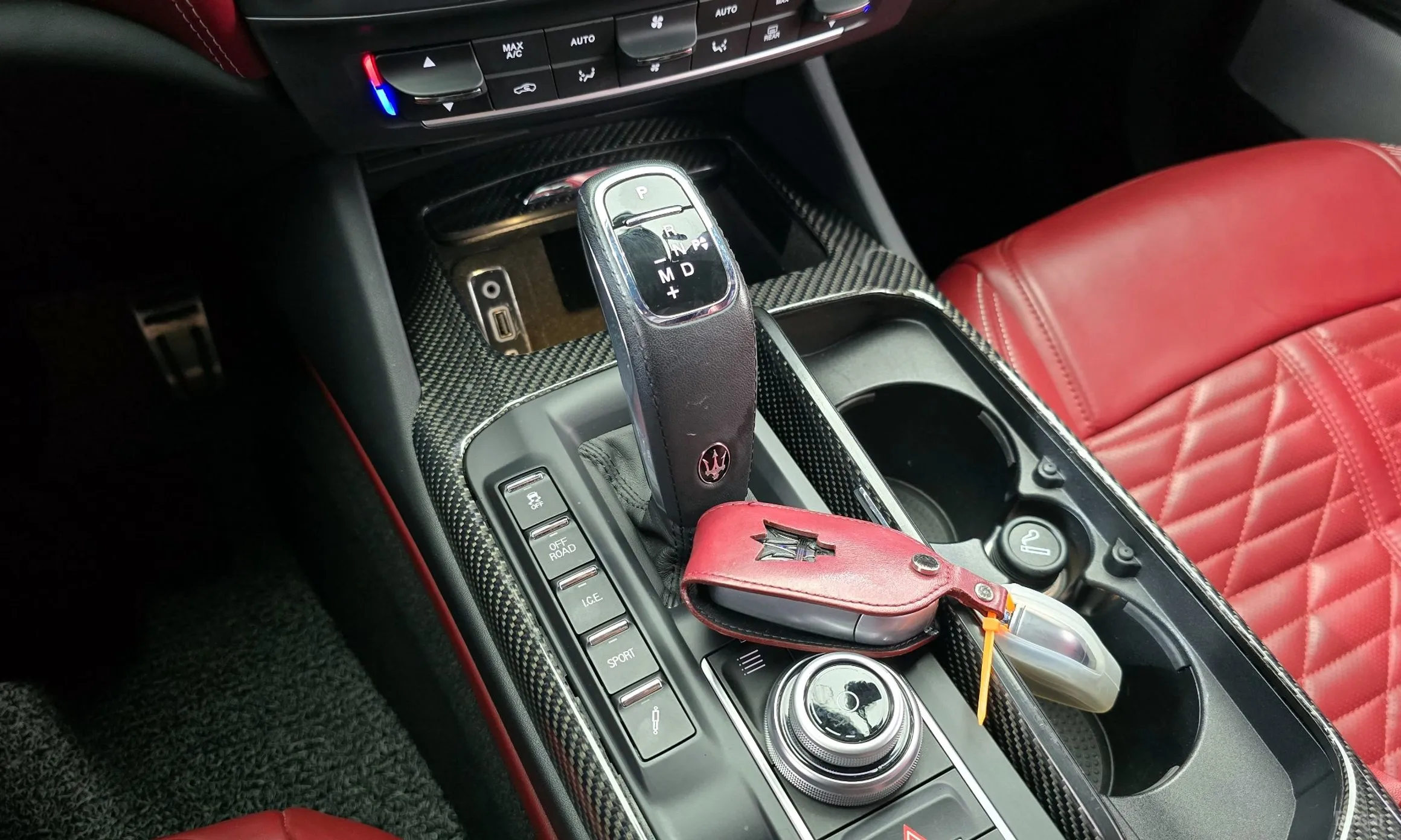 Maserati Levante превью 9