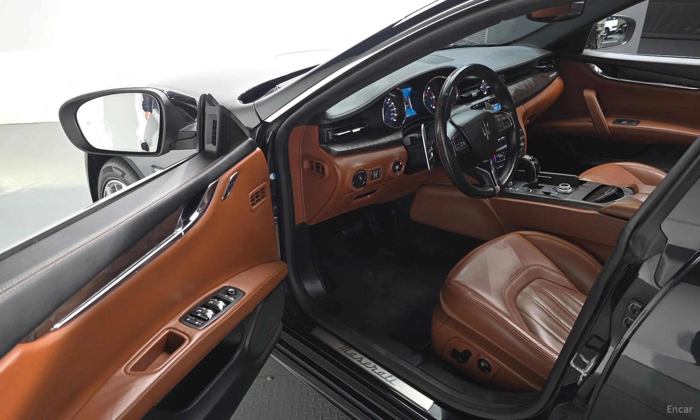 Maserati Quattroporte превью 11