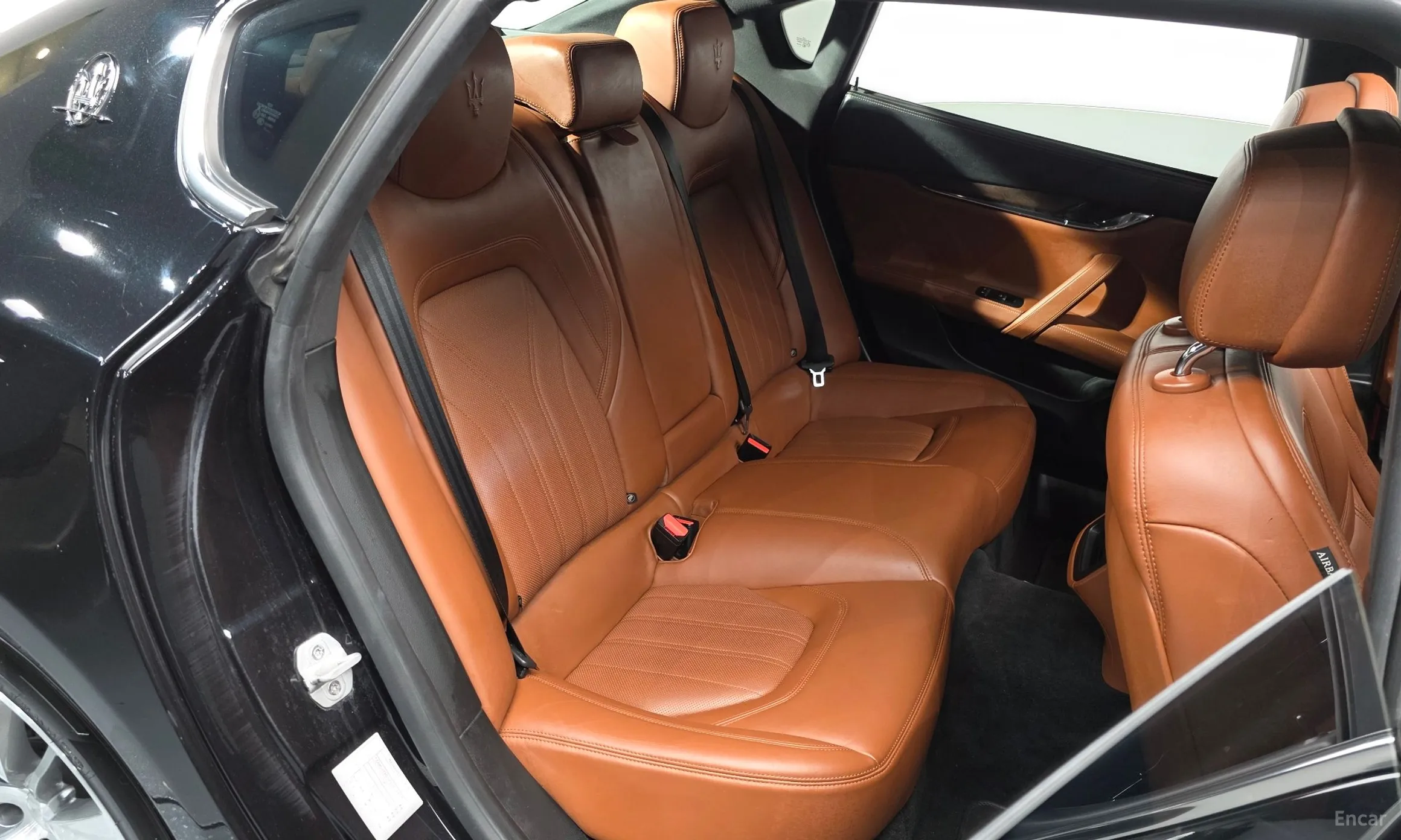 Maserati Quattroporte превью 12