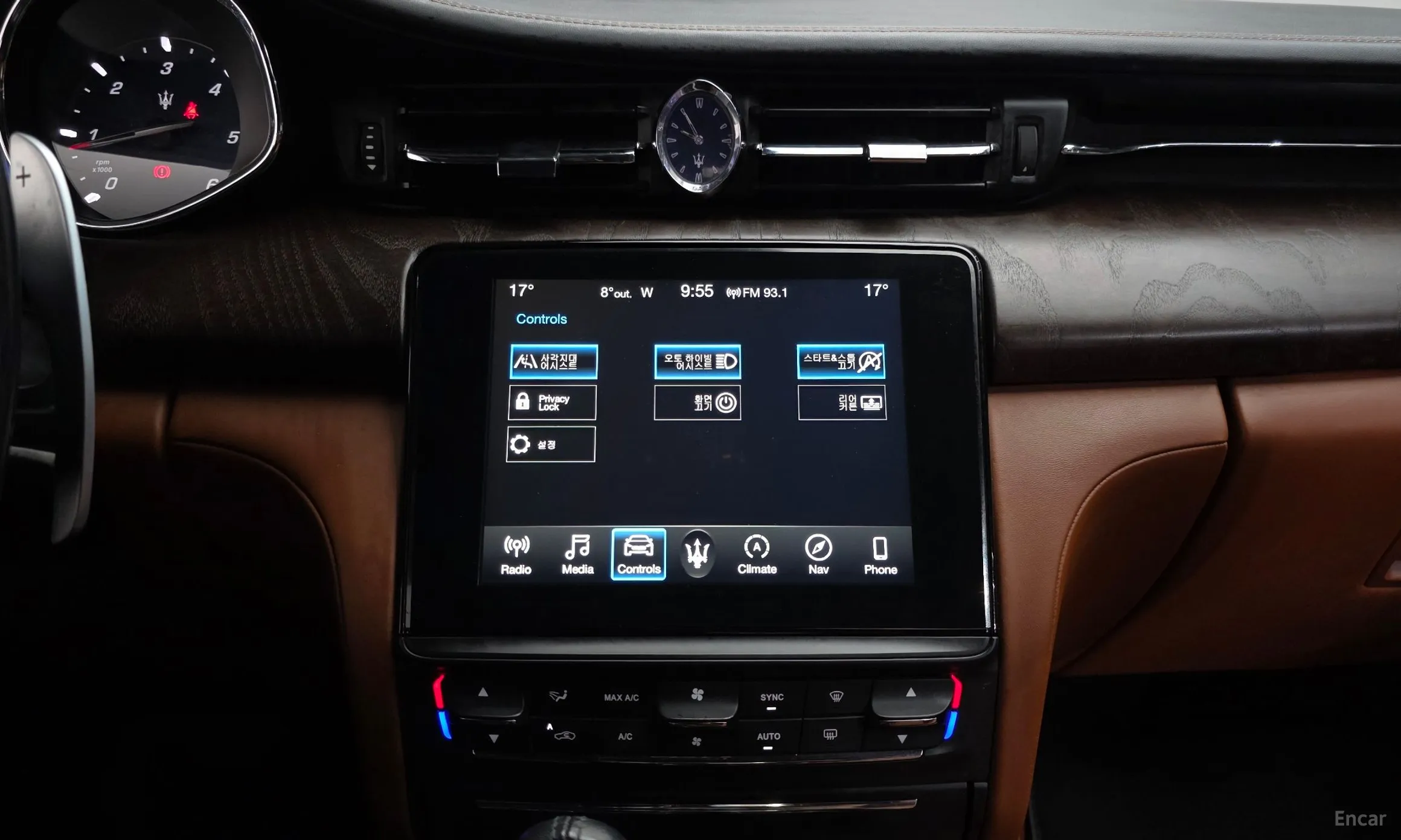 Maserati Quattroporte превью 16
