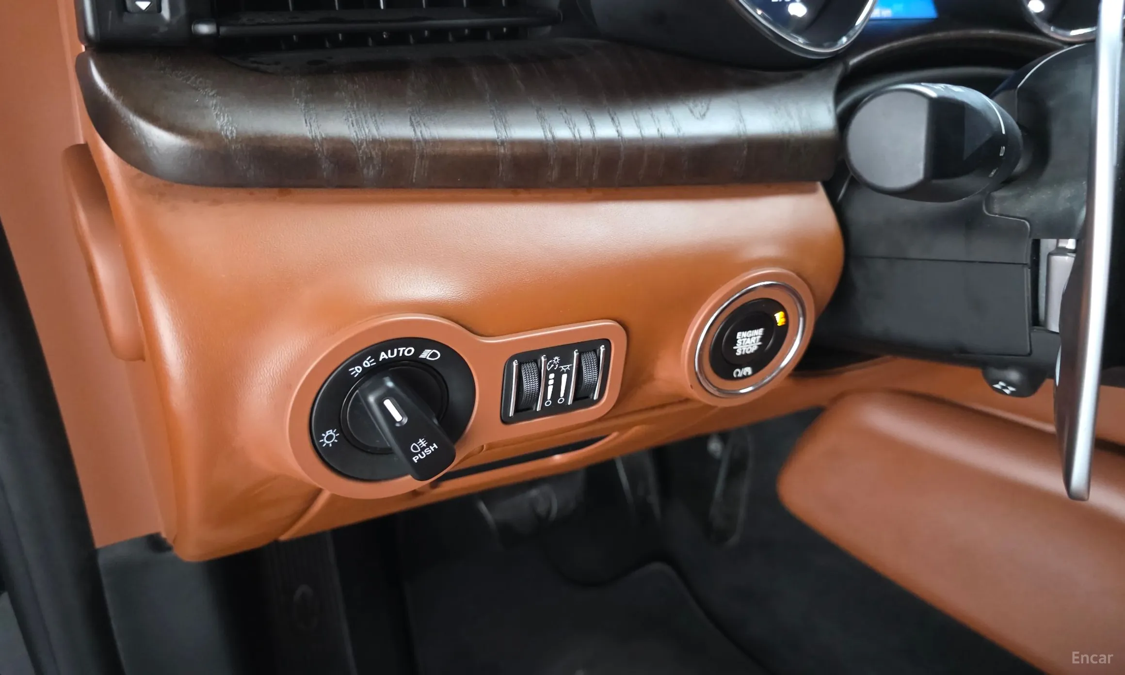 Maserati Quattroporte превью 17