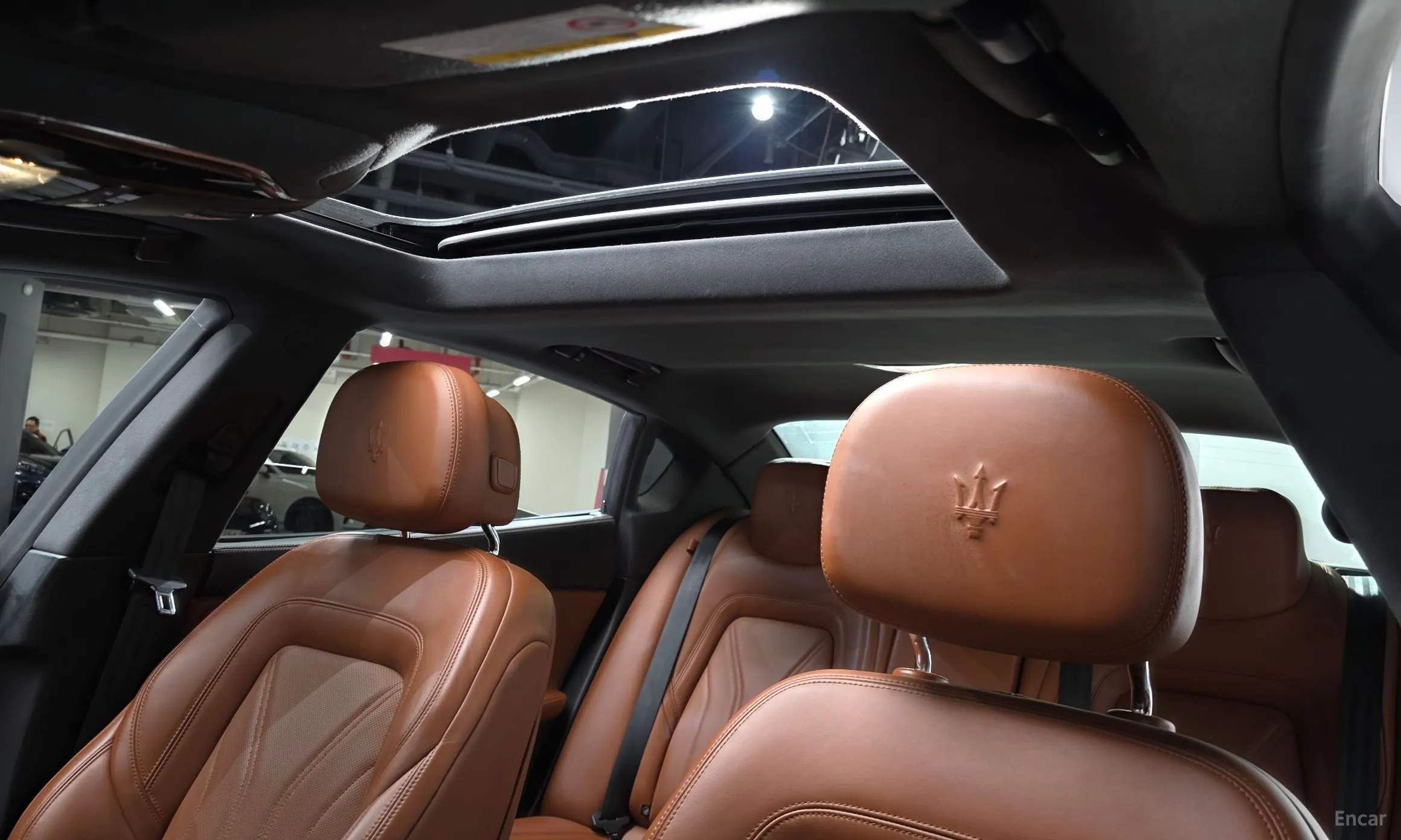Maserati Quattroporte превью 19