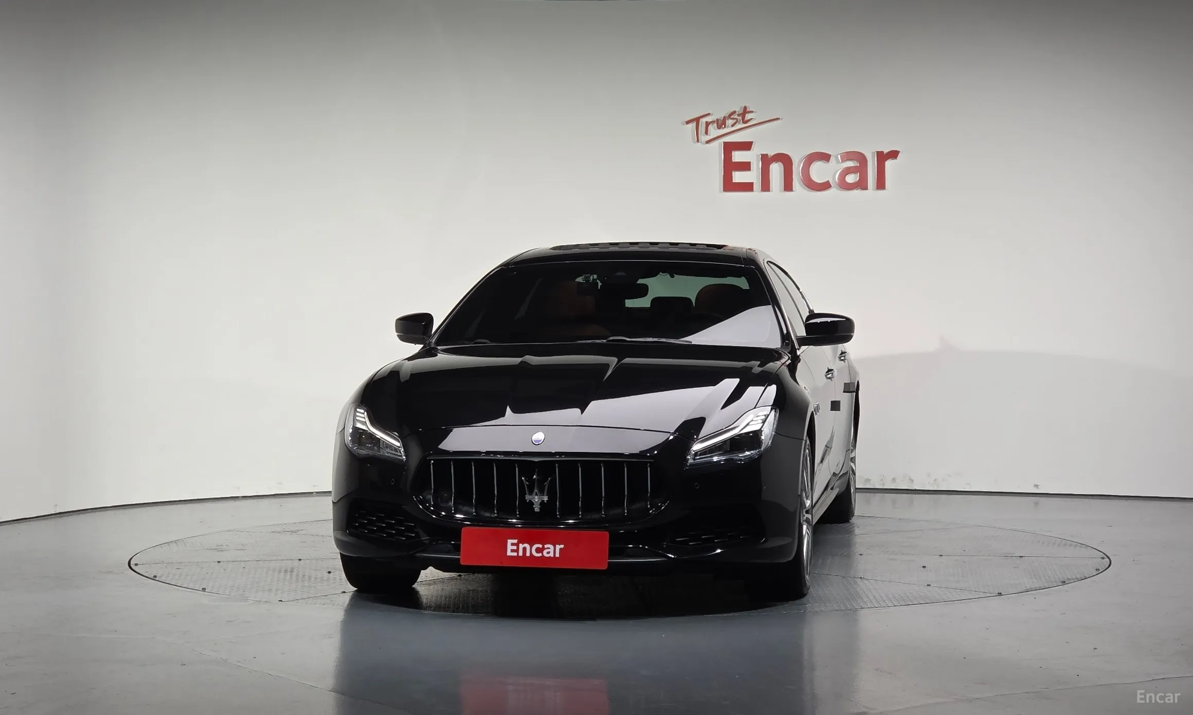 Maserati Quattroporte превью 3