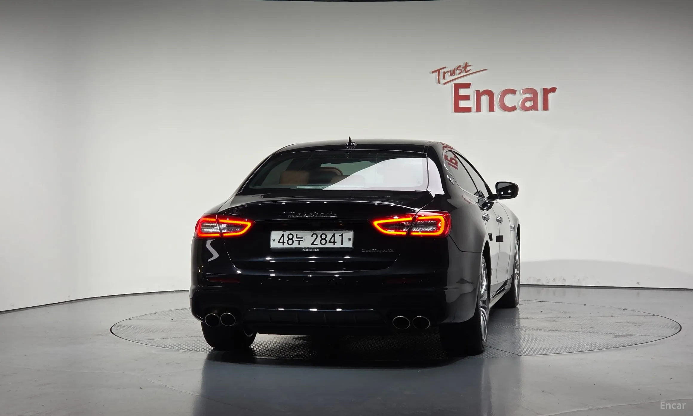 Maserati Quattroporte превью 4