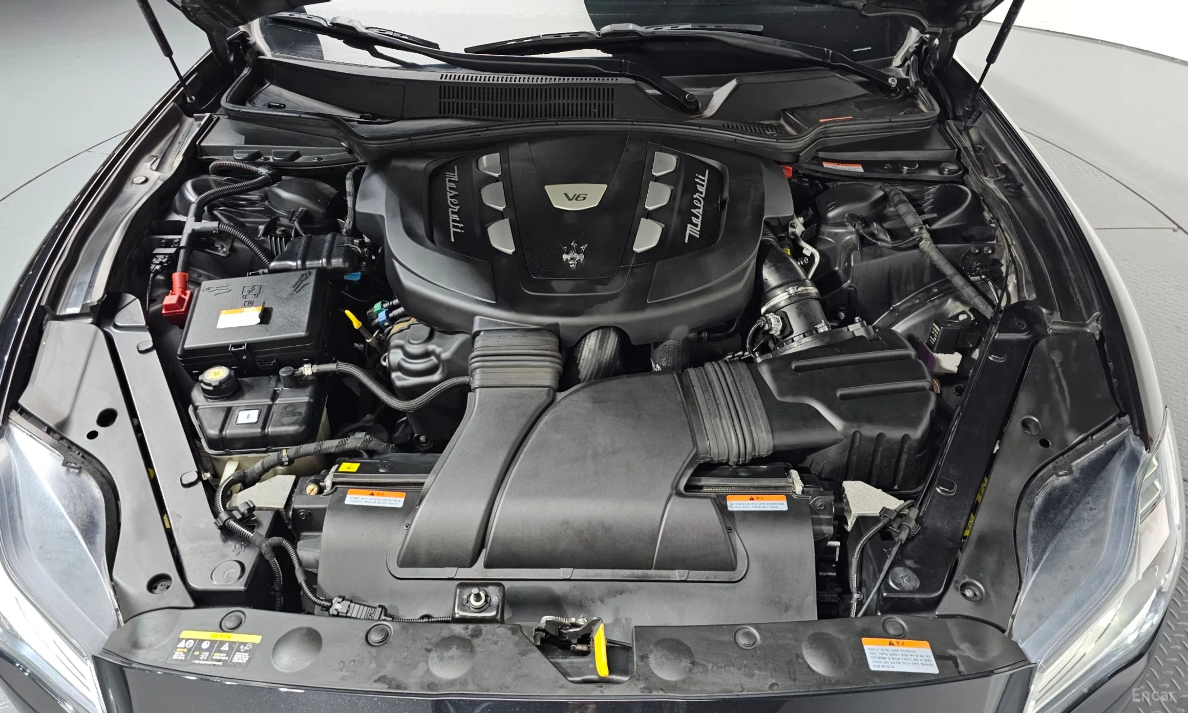 Maserati Quattroporte превью 6