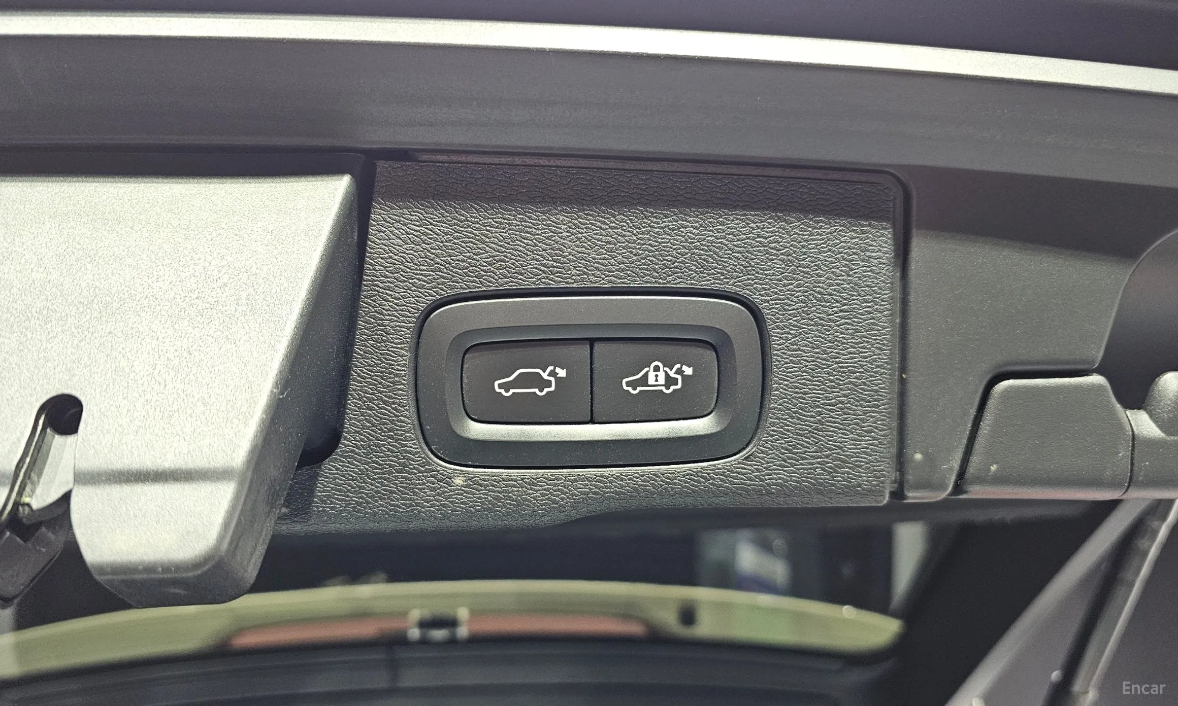 Volvo XC60 Gen 2 превью 20