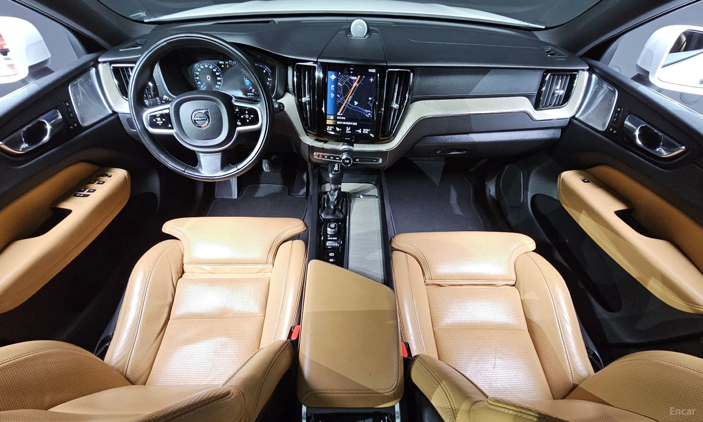 Volvo XC60 Gen 2 превью 7
