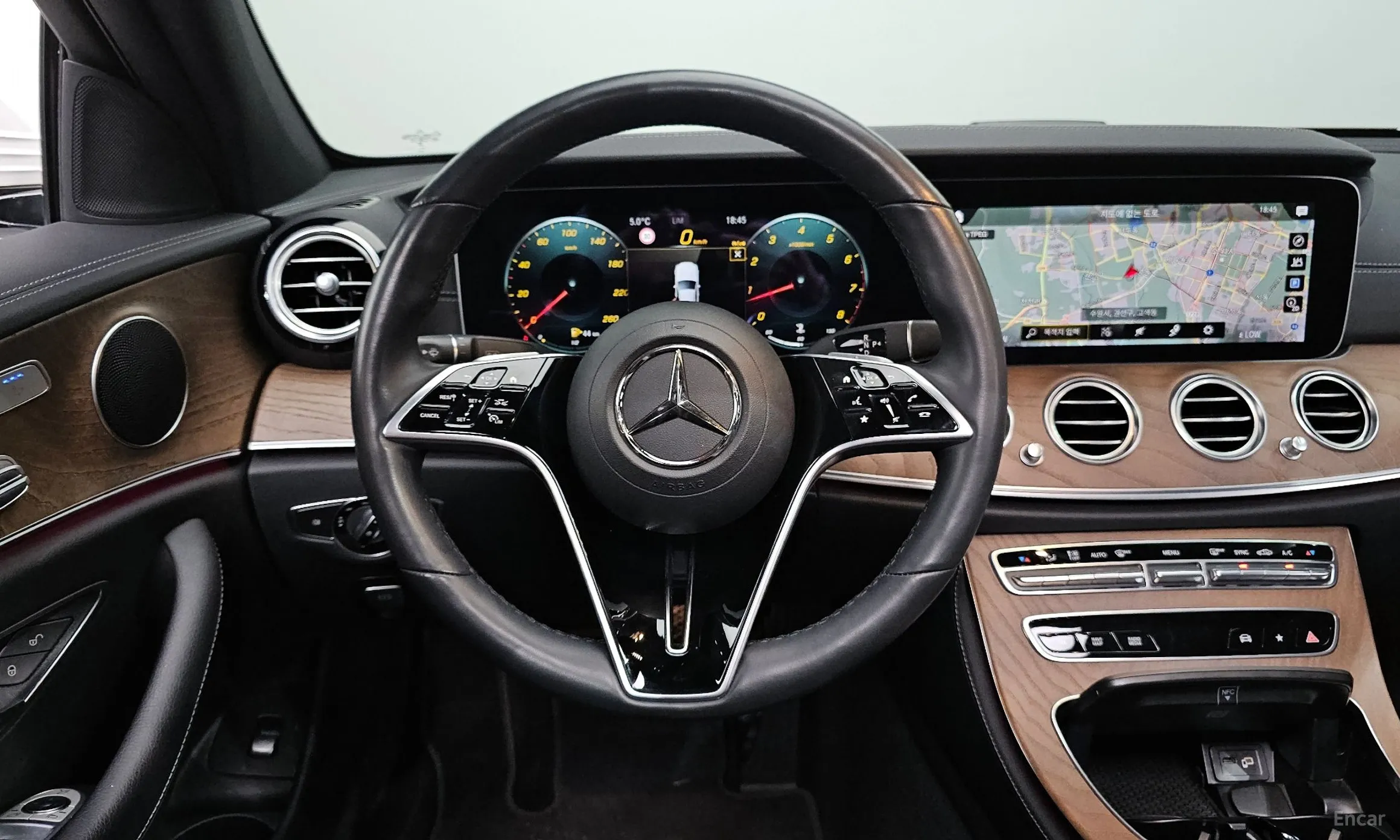 Mercedes Benz E-Class W213 превью 13