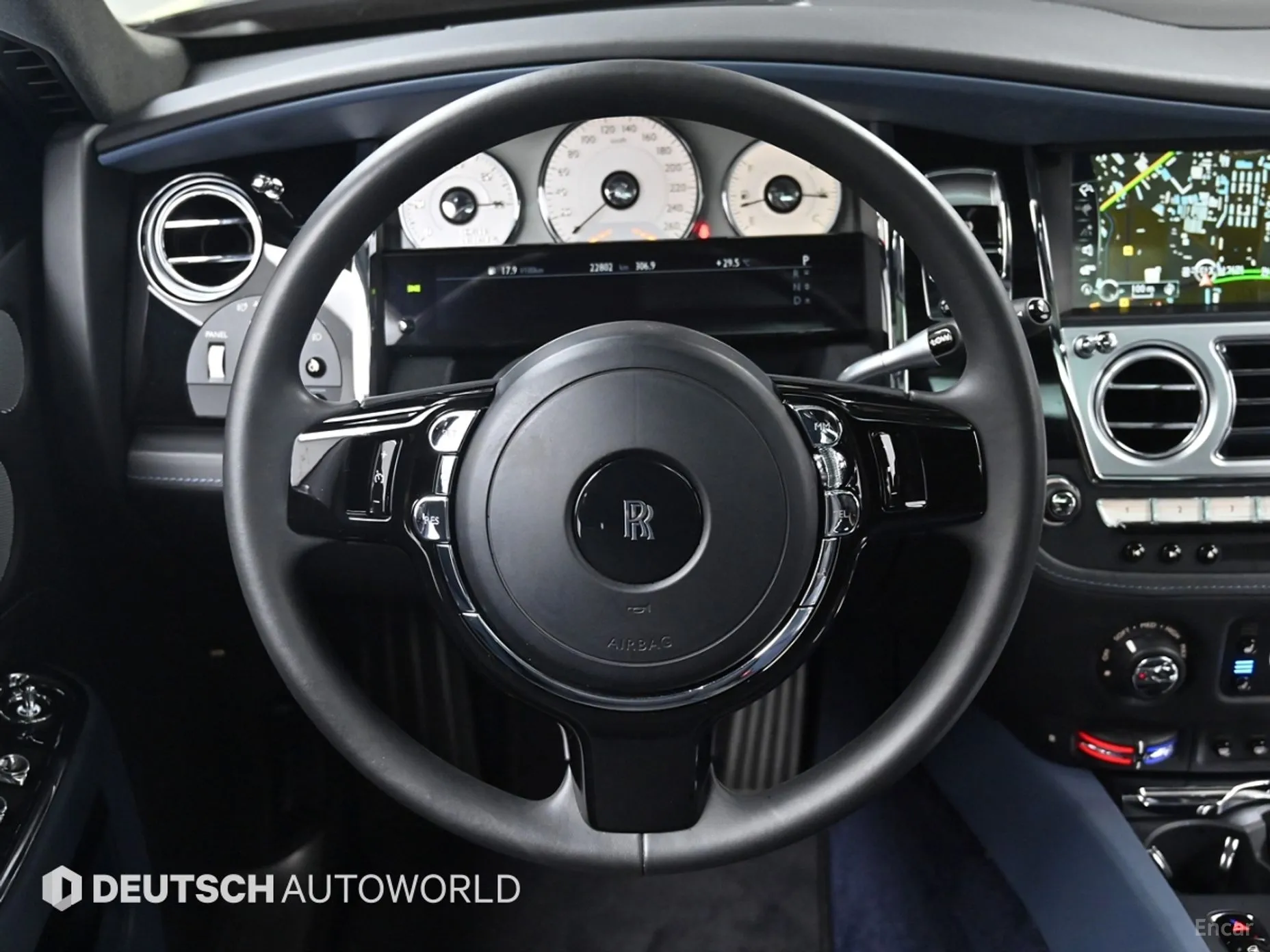 Rolls-Royce Ghost превью 13