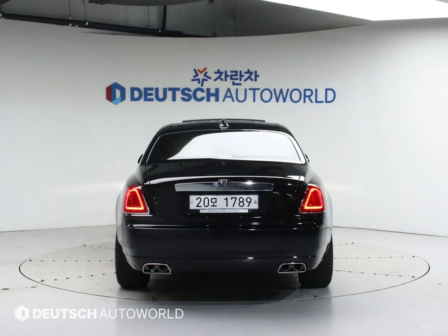 Rolls-Royce Ghost превью 4