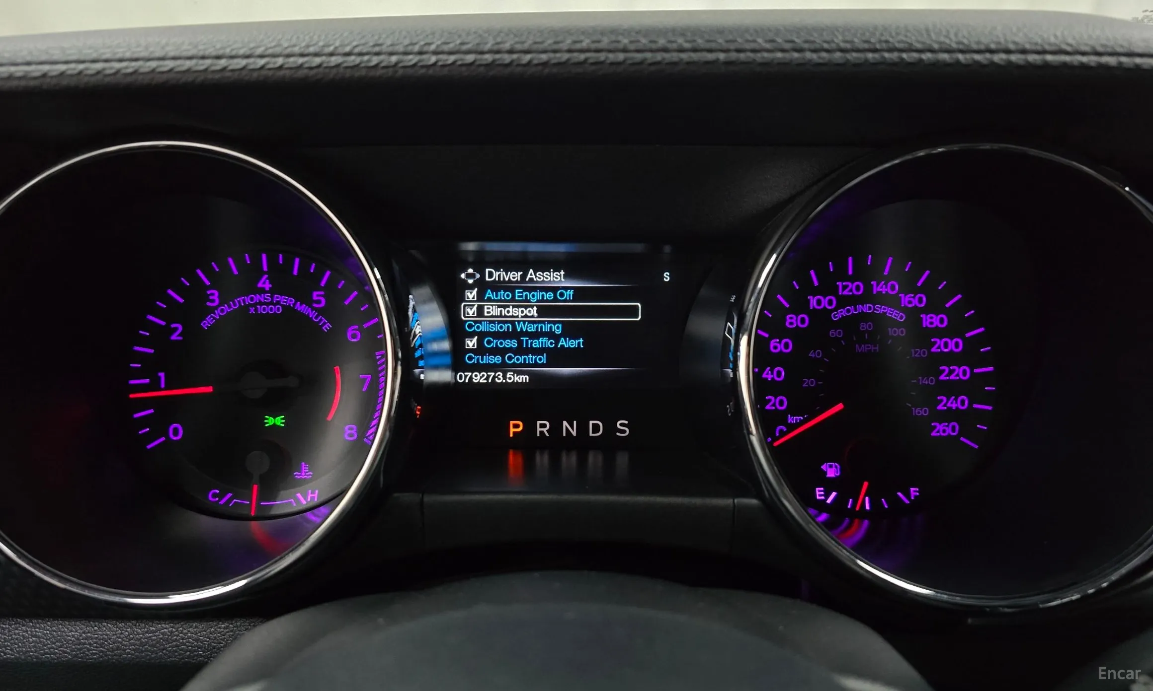 Ford Mustang превью 8