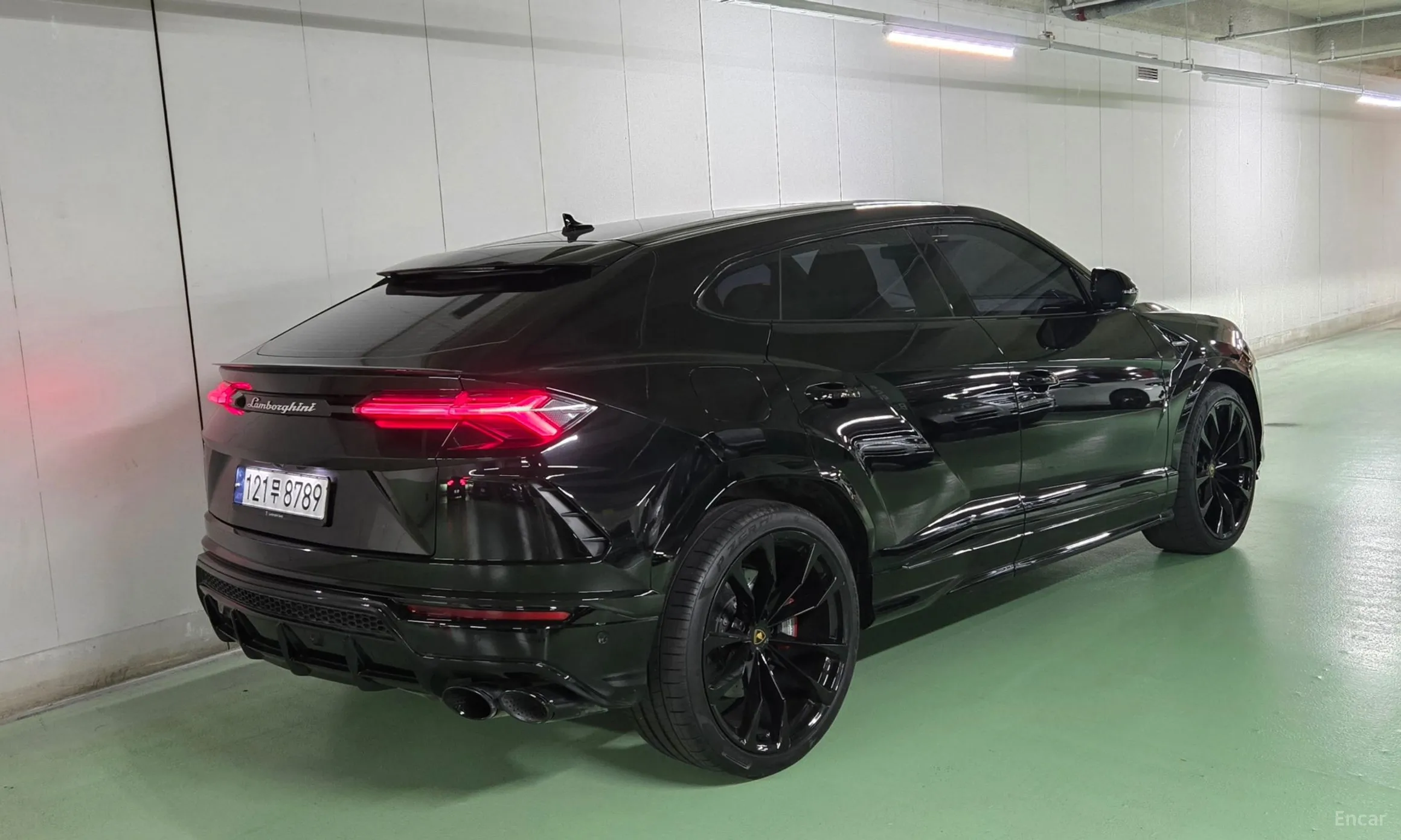 Lamborghini Urus превью 7