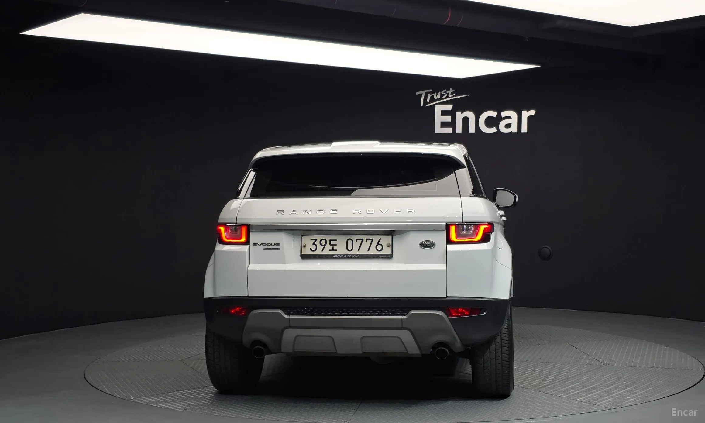 Land Rover Range Rover Evoque превью 4