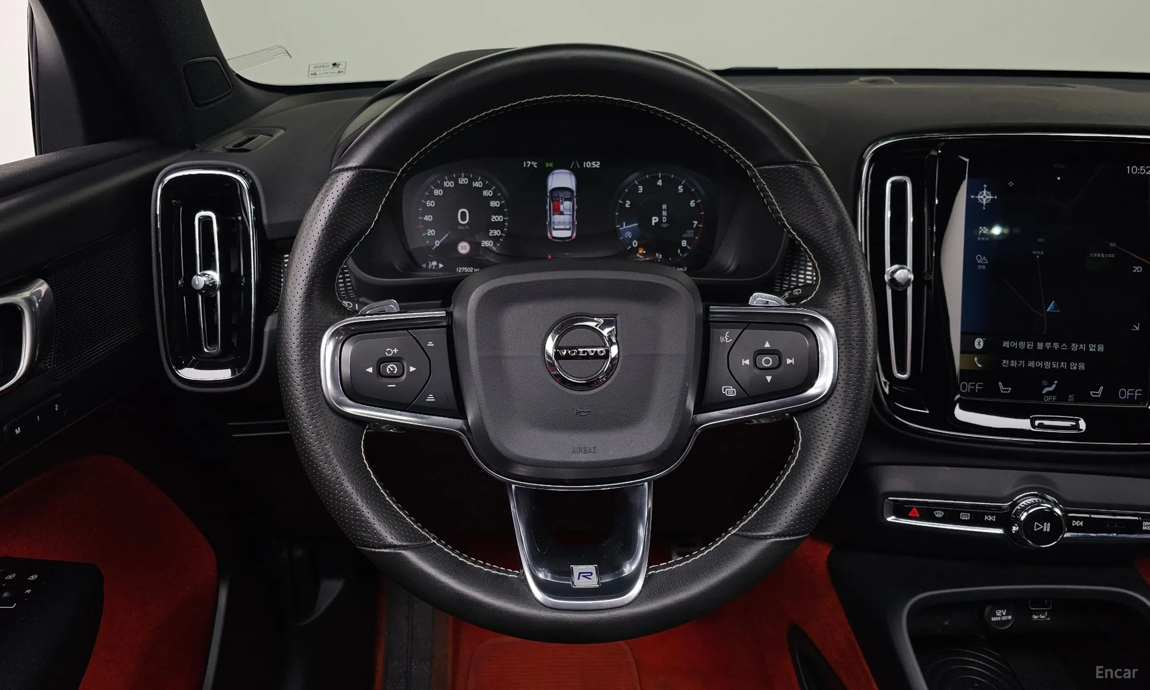 Volvo XC40 превью 13