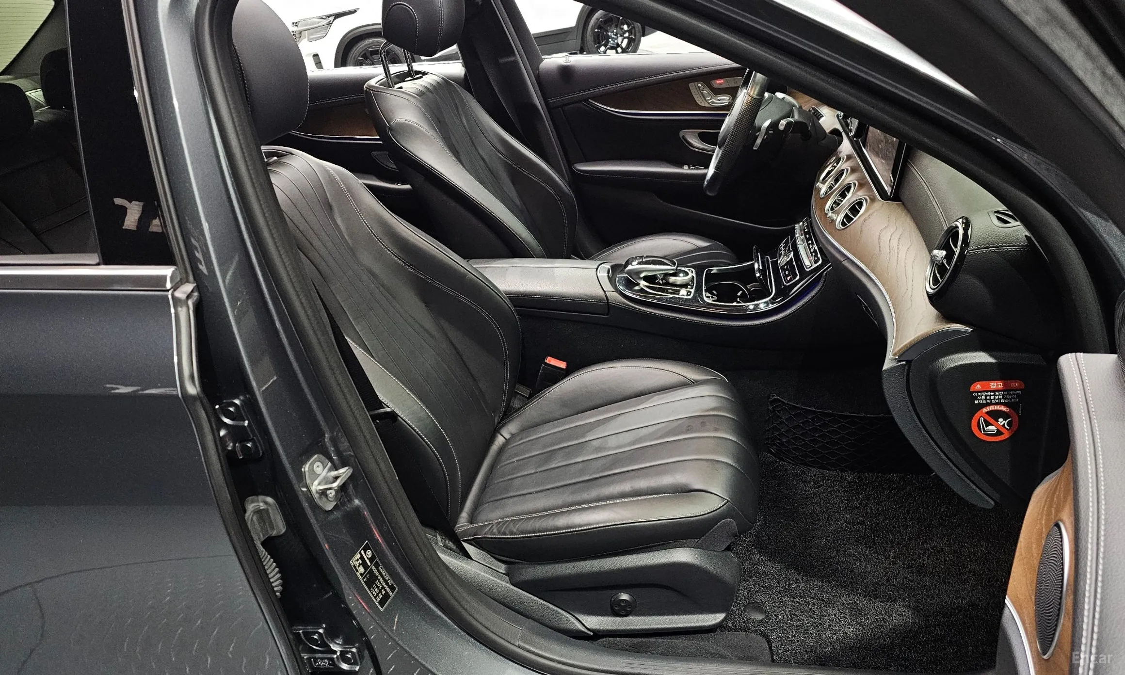 Mercedes Benz E-Class W213 превью 10