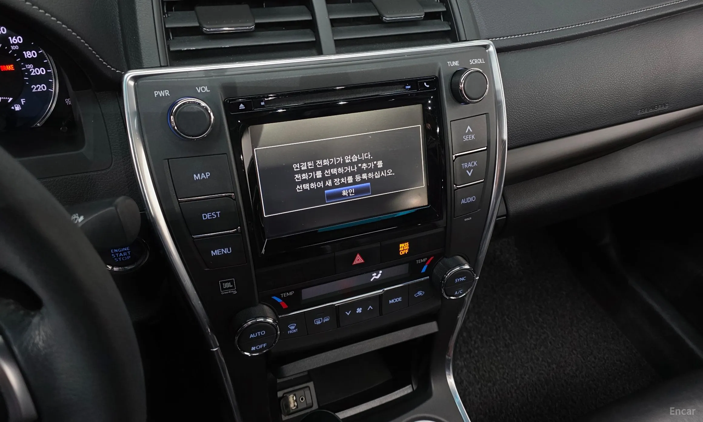 Toyota New Camry превью 15
