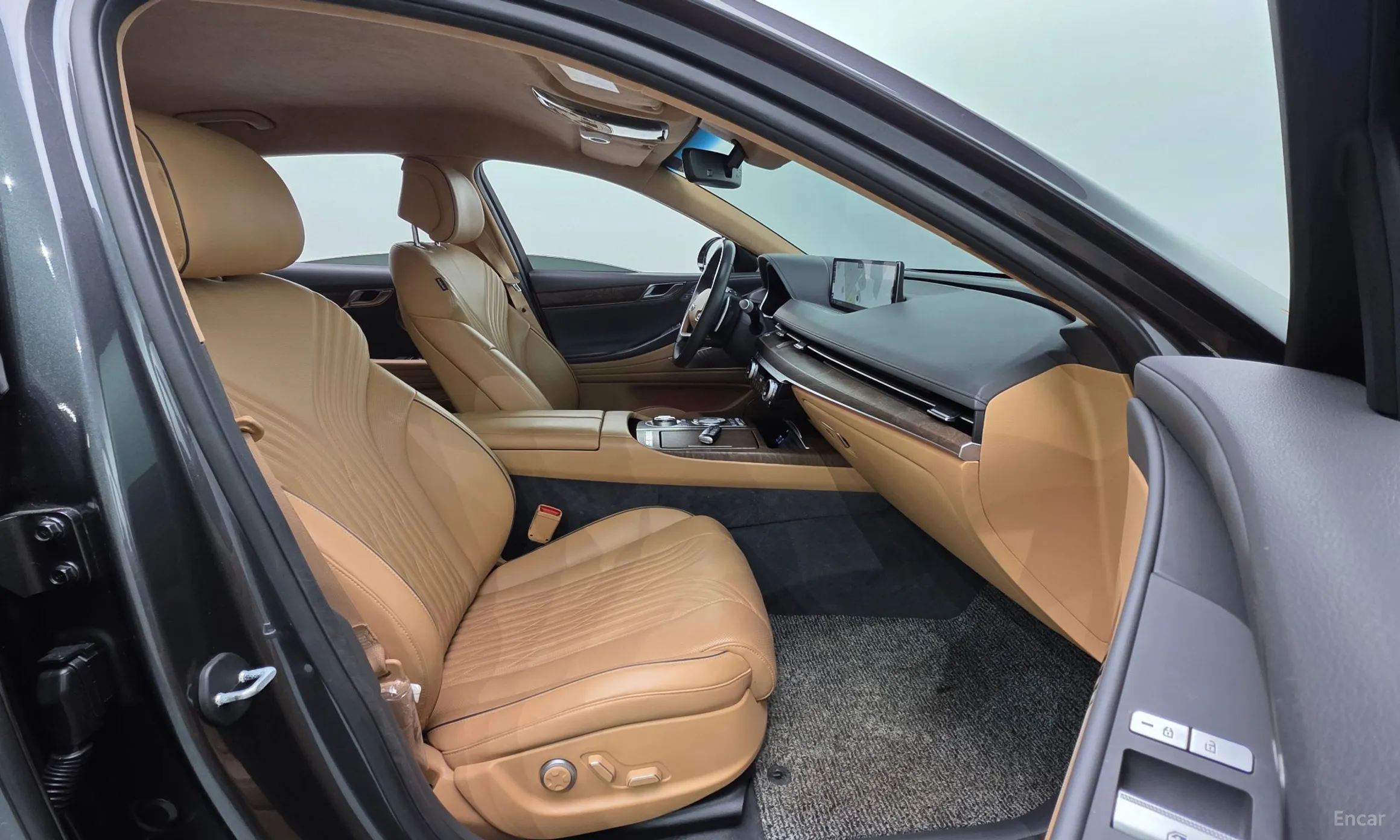 Genesis G80 (RG3) превью 10
