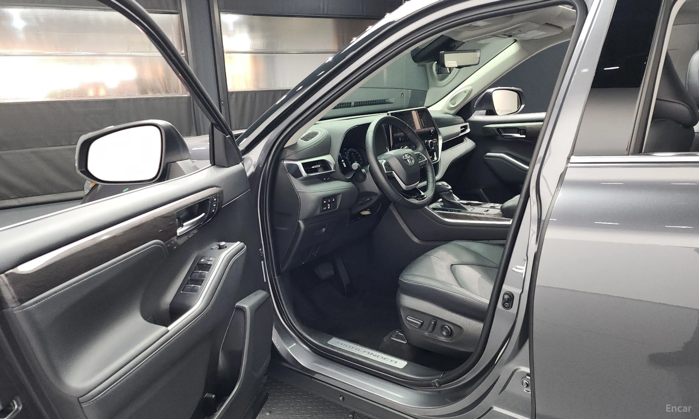 Toyota Highlander 4th generation превью 10