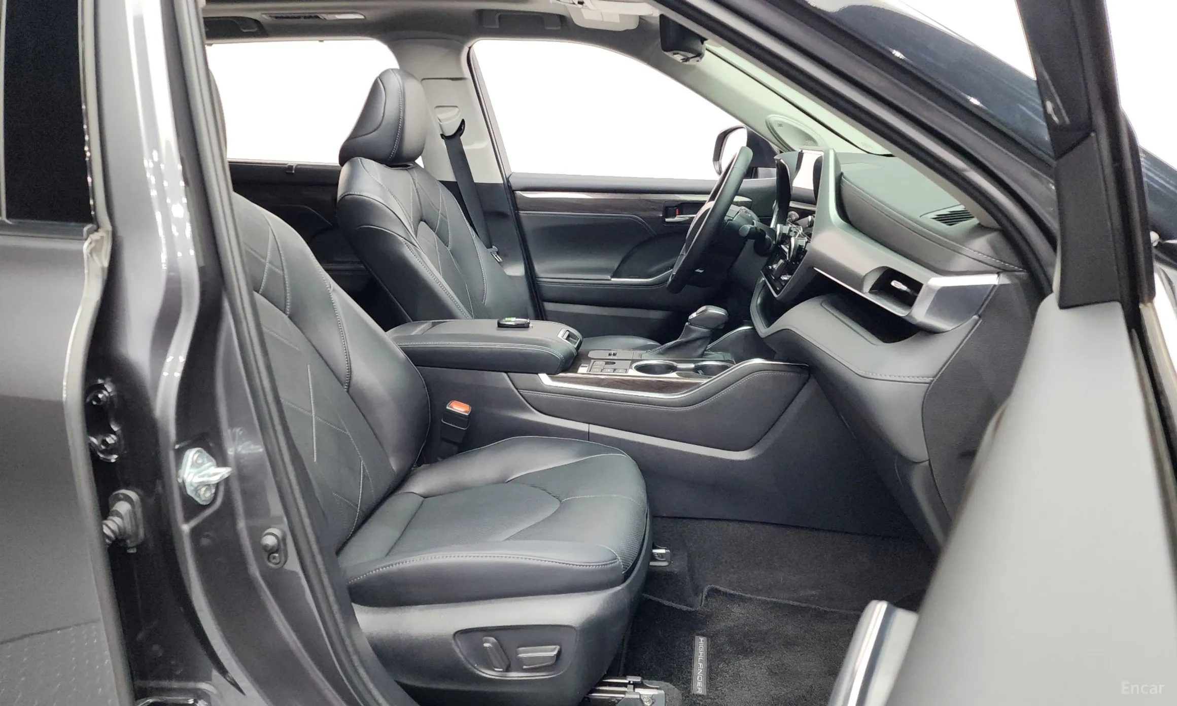 Toyota Highlander 4th generation превью 11