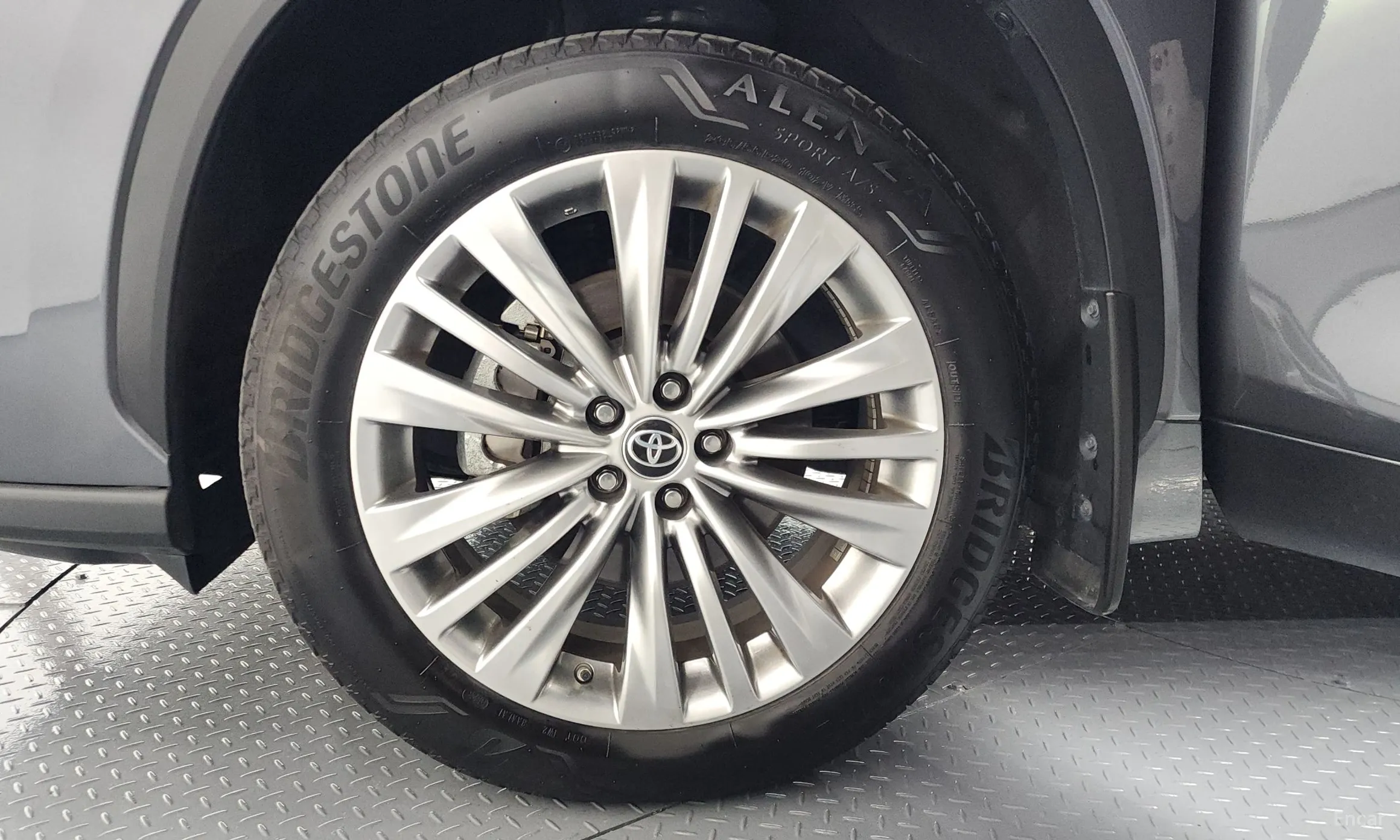 Toyota Highlander 4th generation превью 5