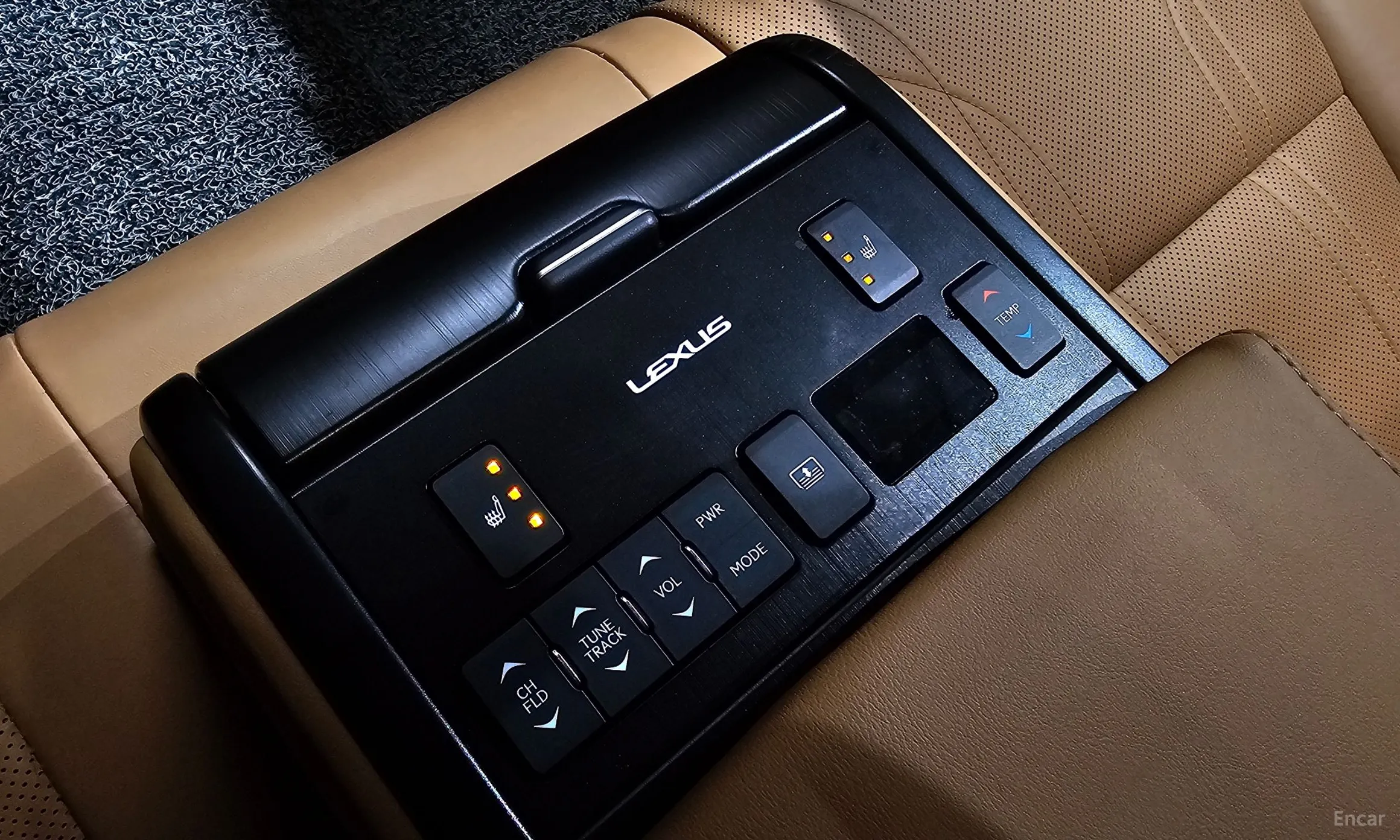 Lexus ES300h 7th Generation превью 17