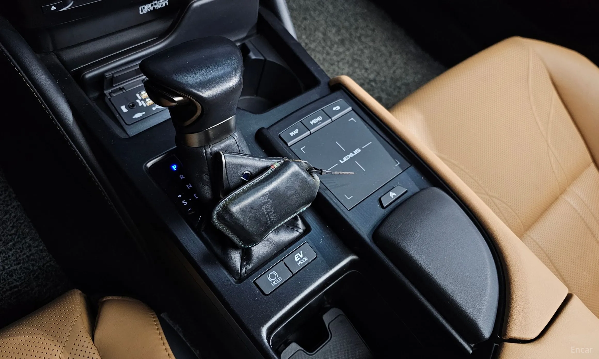 Lexus ES300h 7th Generation превью 9