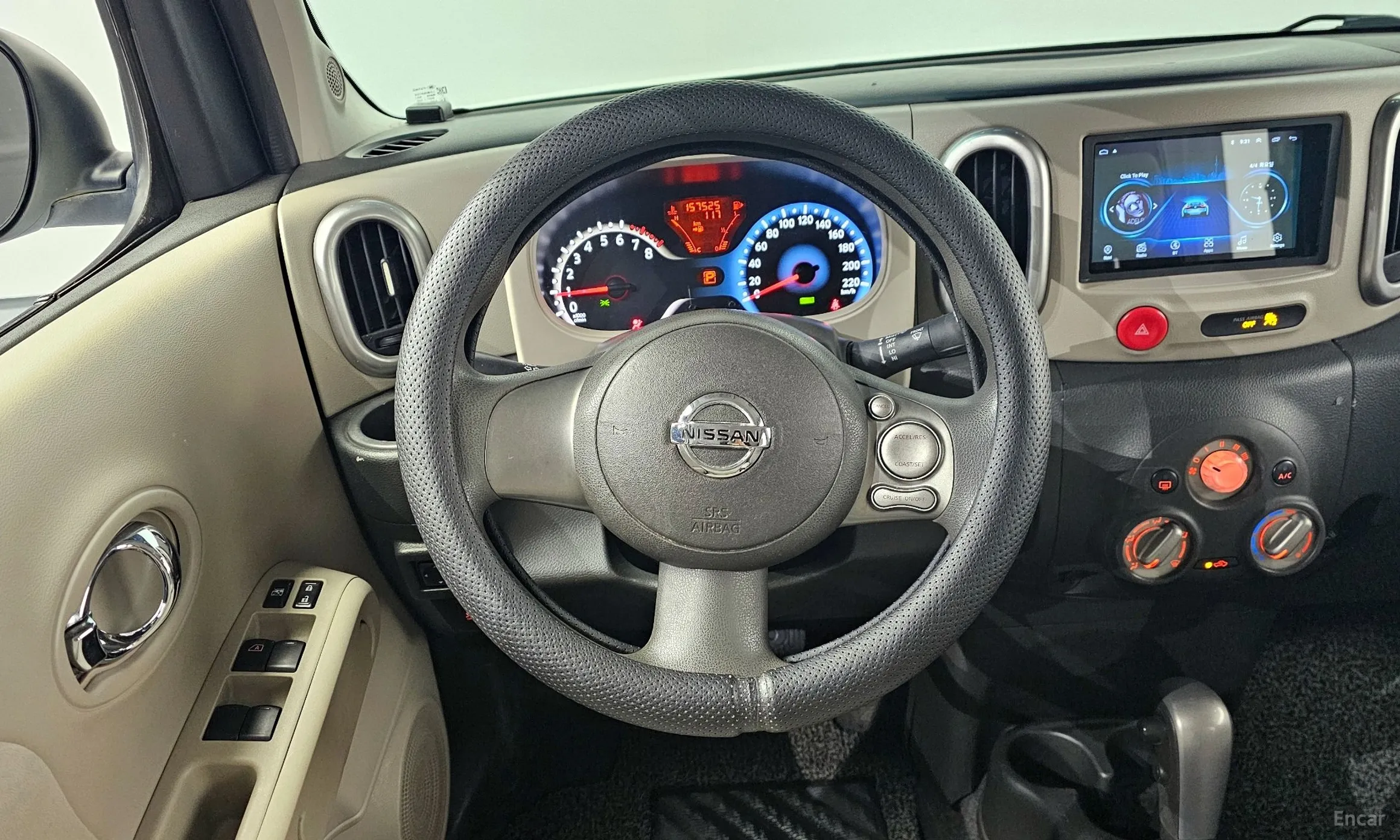 Nissan Cube превью 13