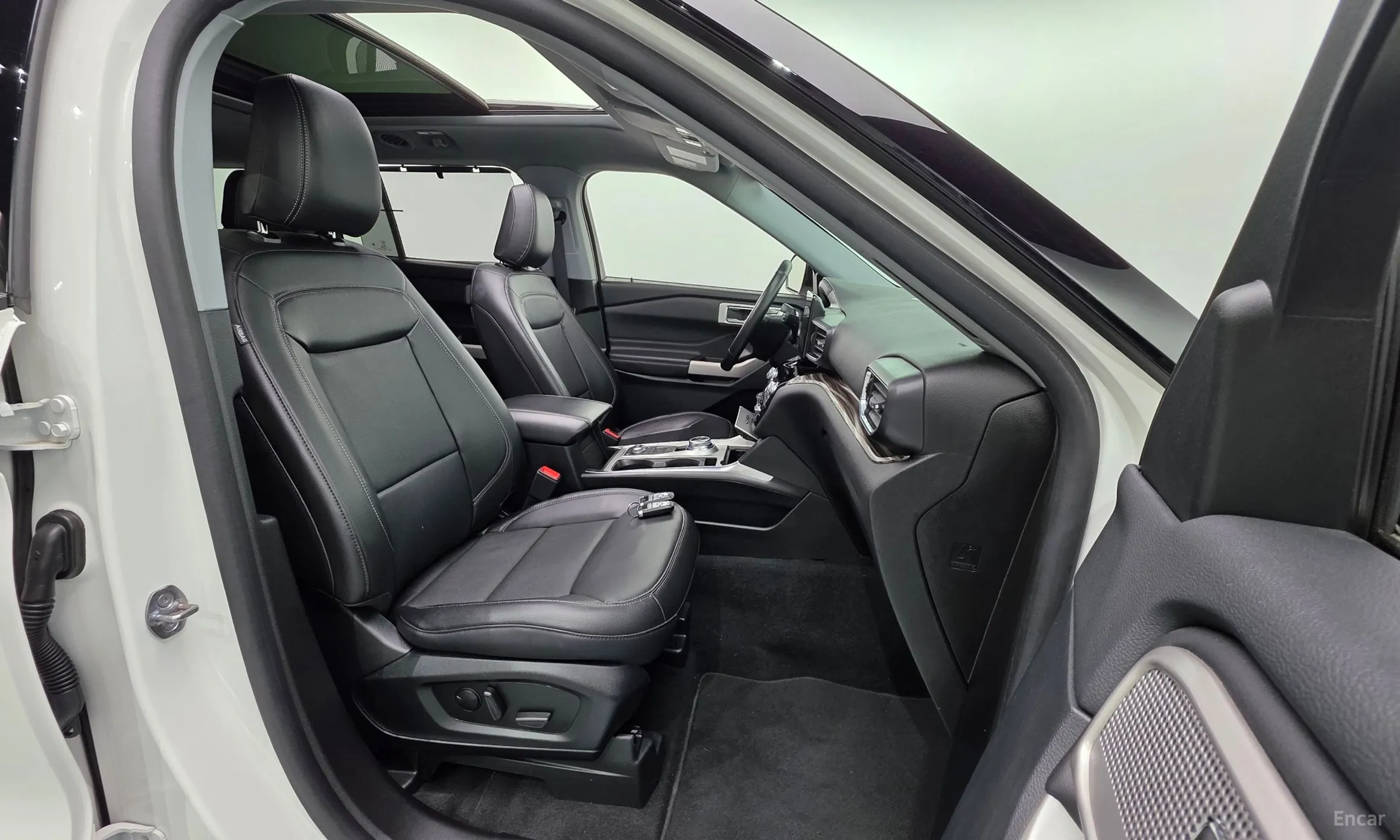 Ford Explorer 6th Generation превью 10
