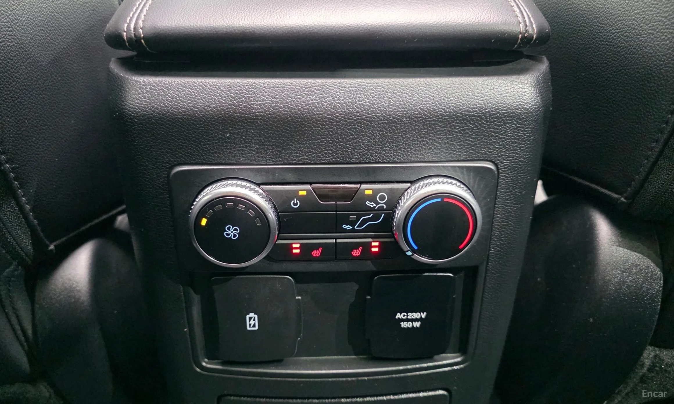Ford Explorer 6th Generation превью 18