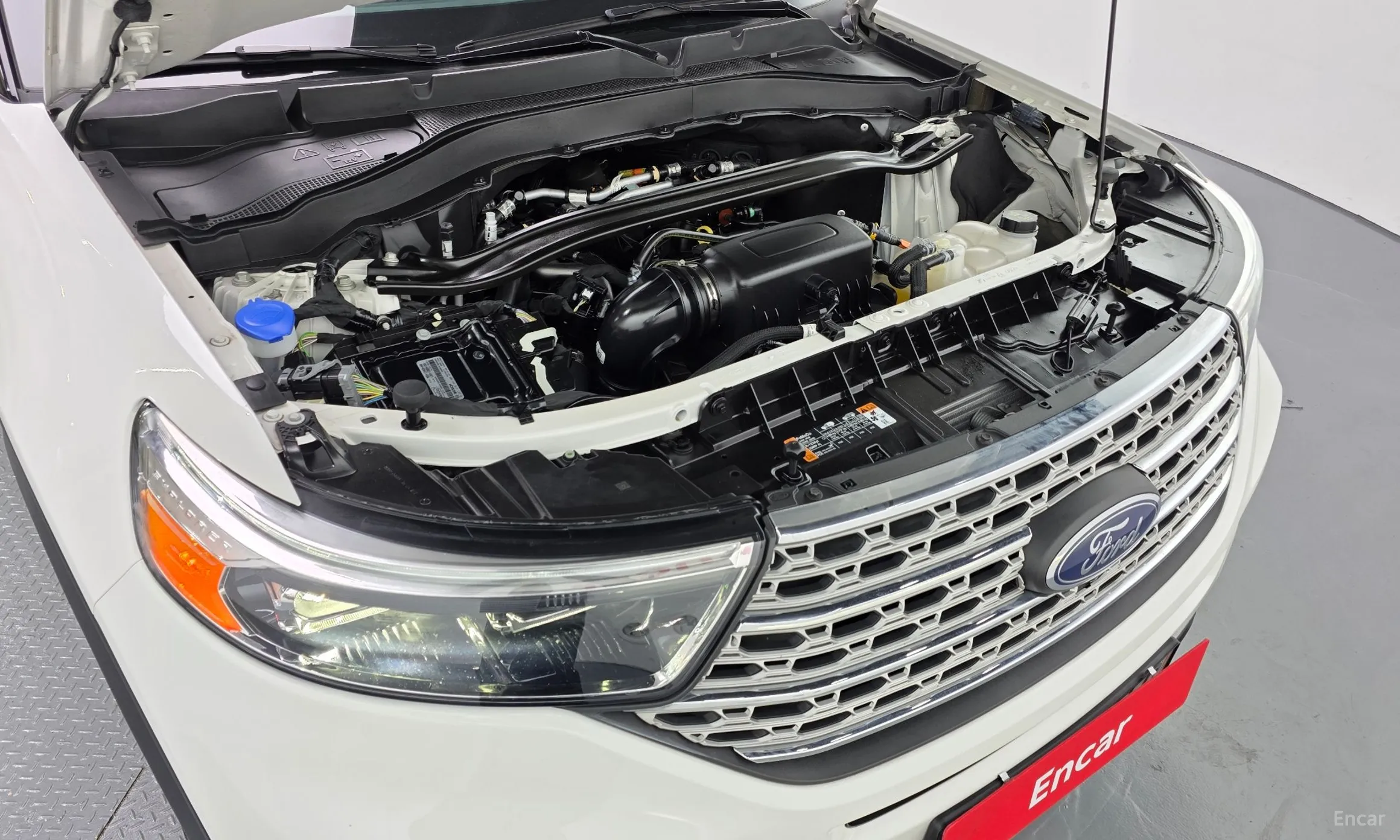 Ford Explorer 6th Generation превью 6