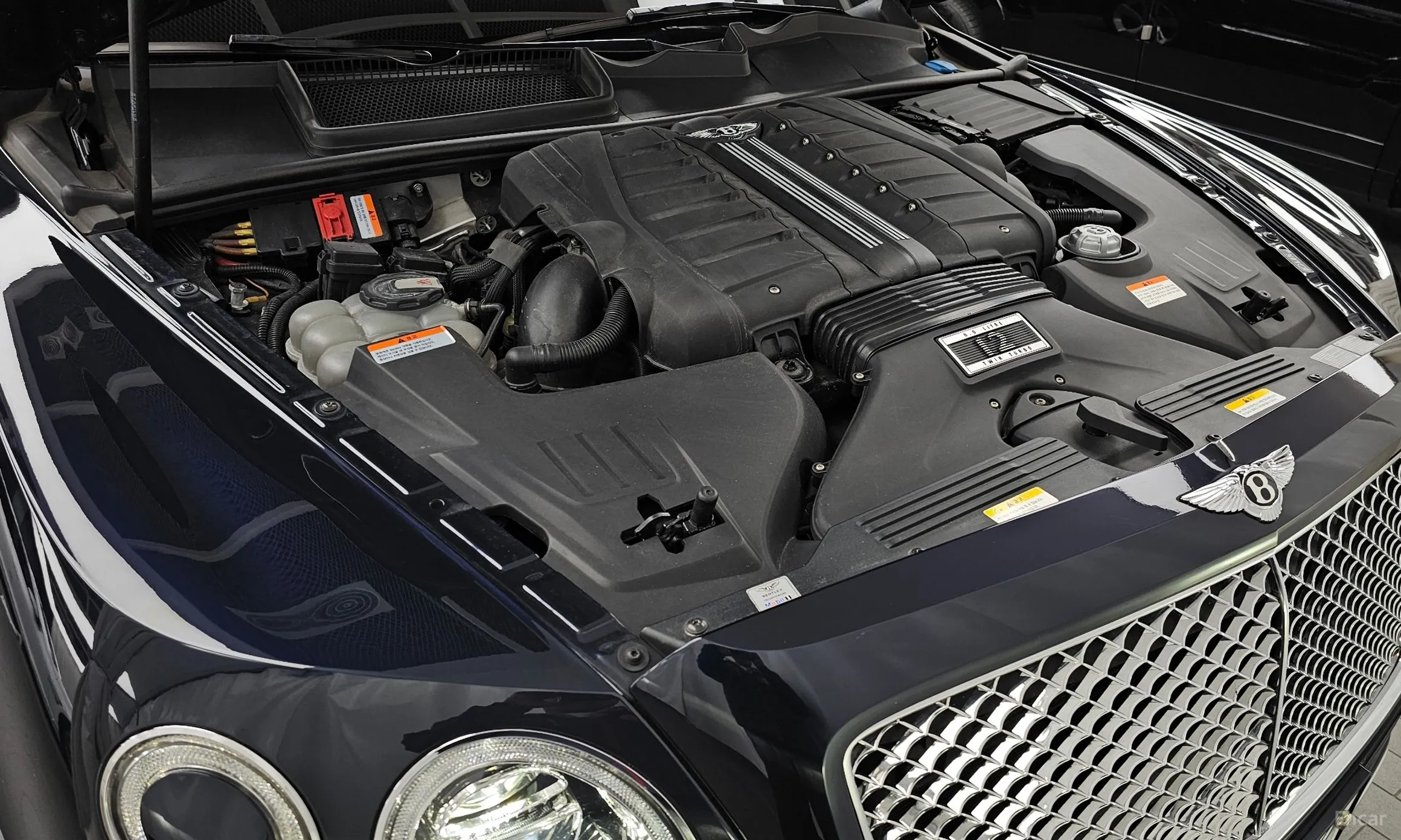 Bentley Bentayga превью 6