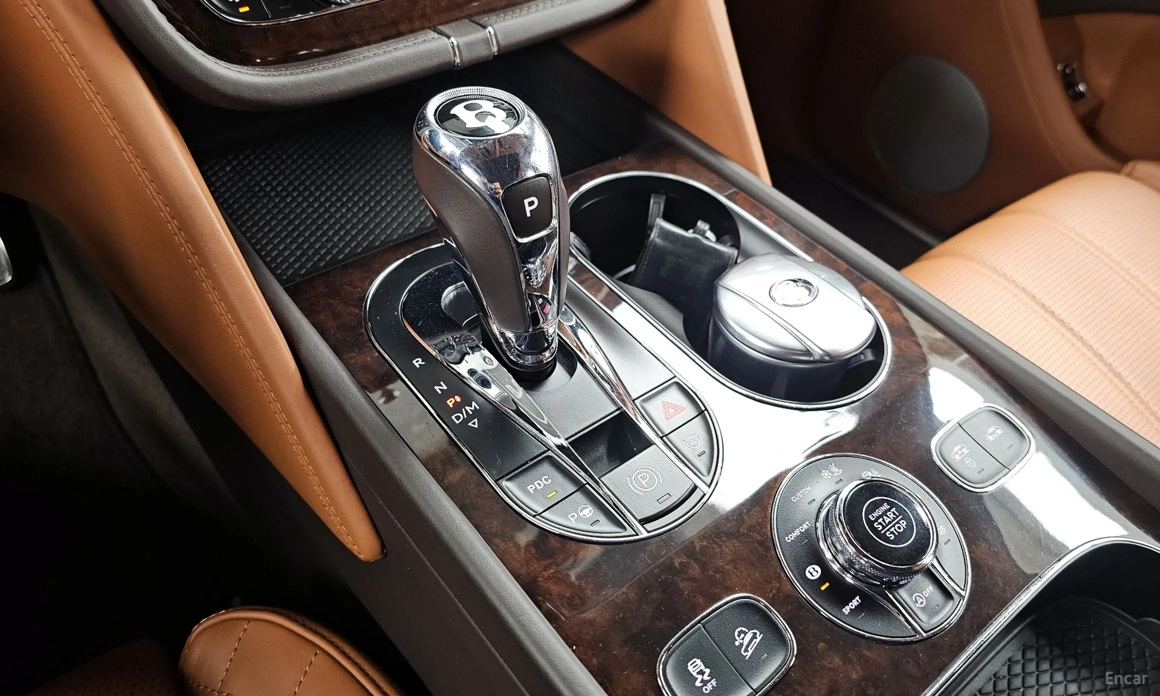 Bentley Bentayga превью 9