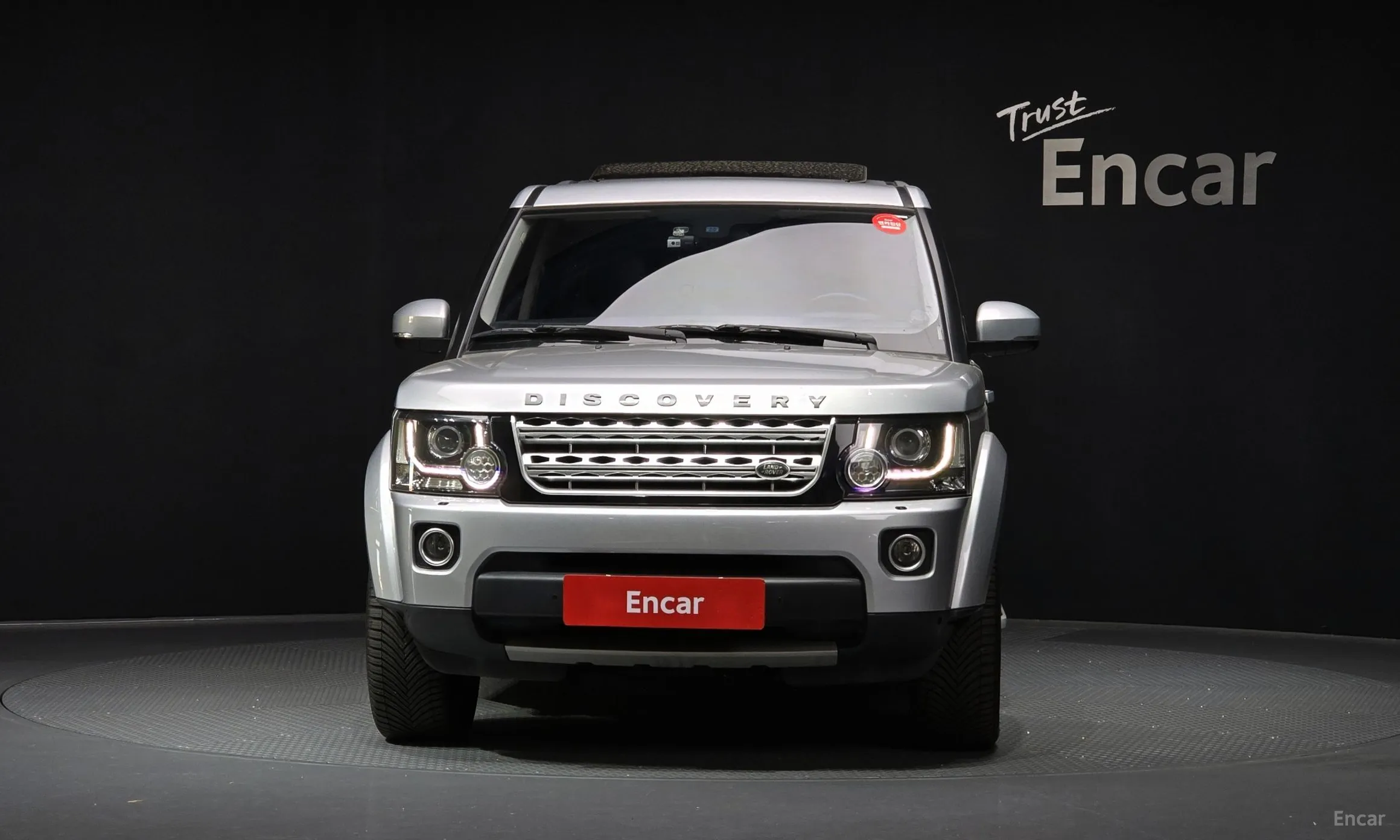 Land Rover Discovery 4 превью 3