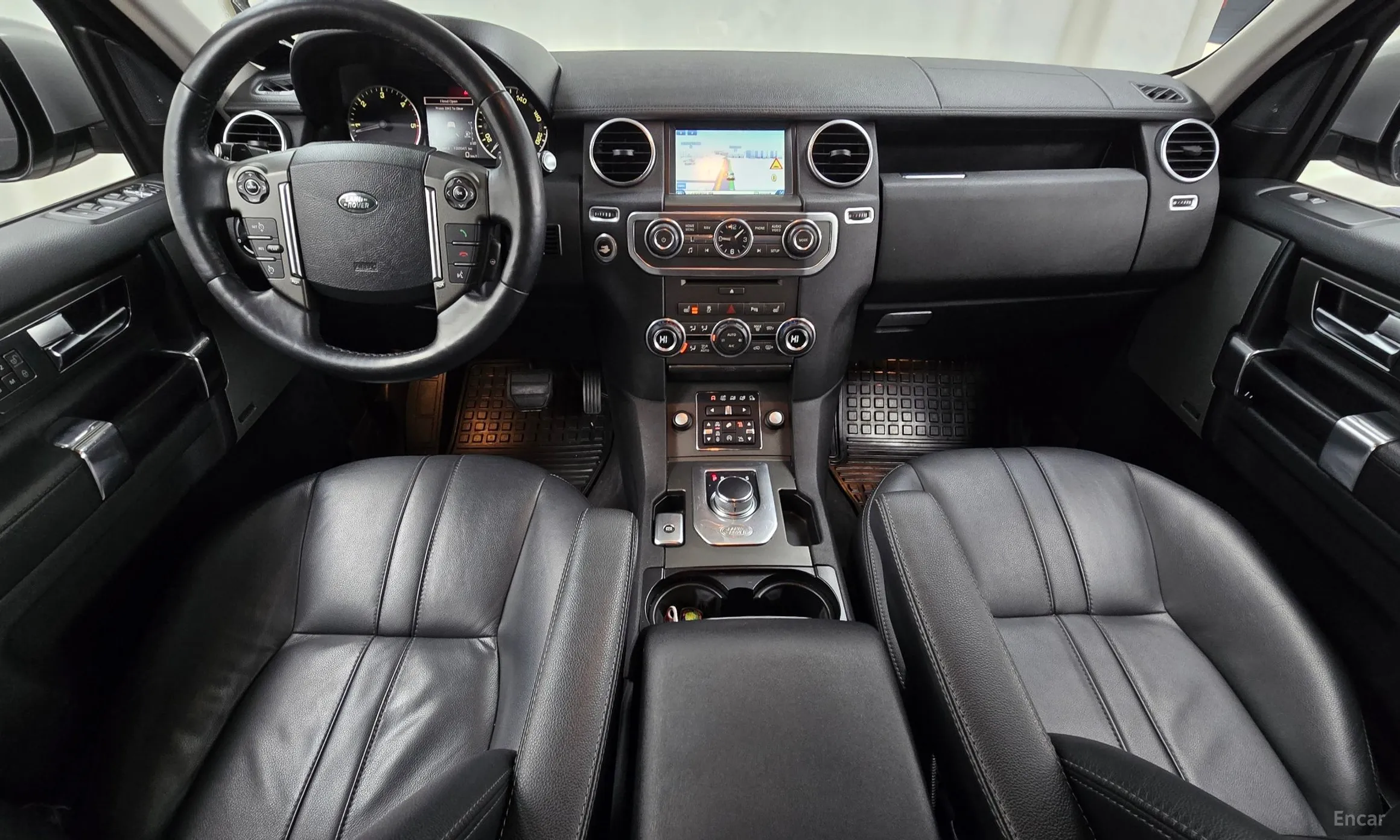 Land Rover Discovery 4 превью 7