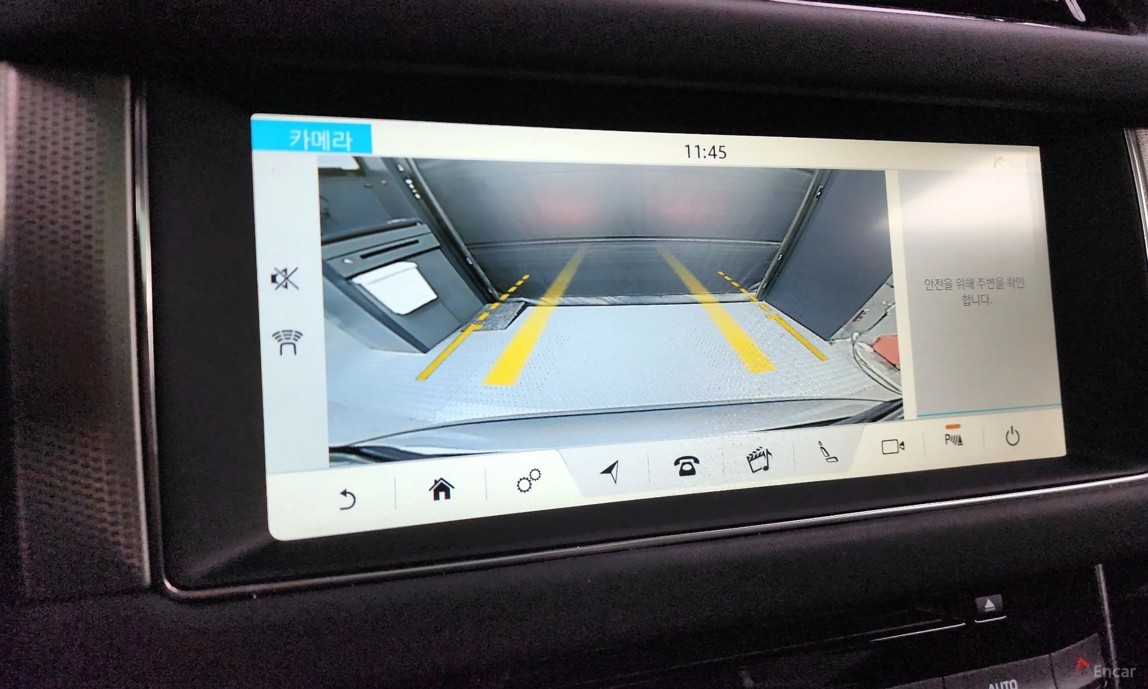 Jaguar XF (x260) превью 15
