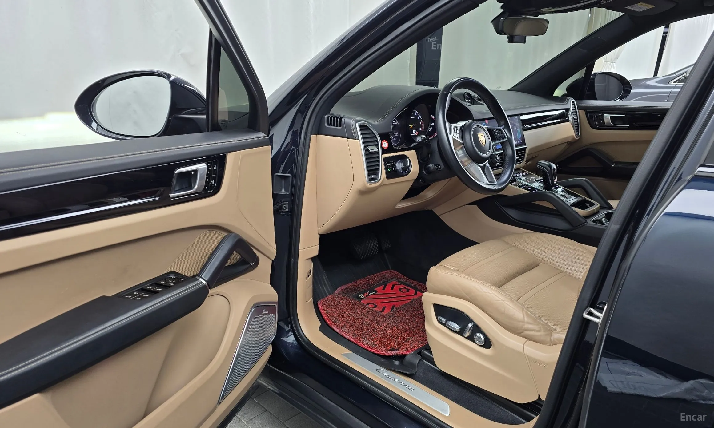 Porsche Cayenne (PO536) превью 10