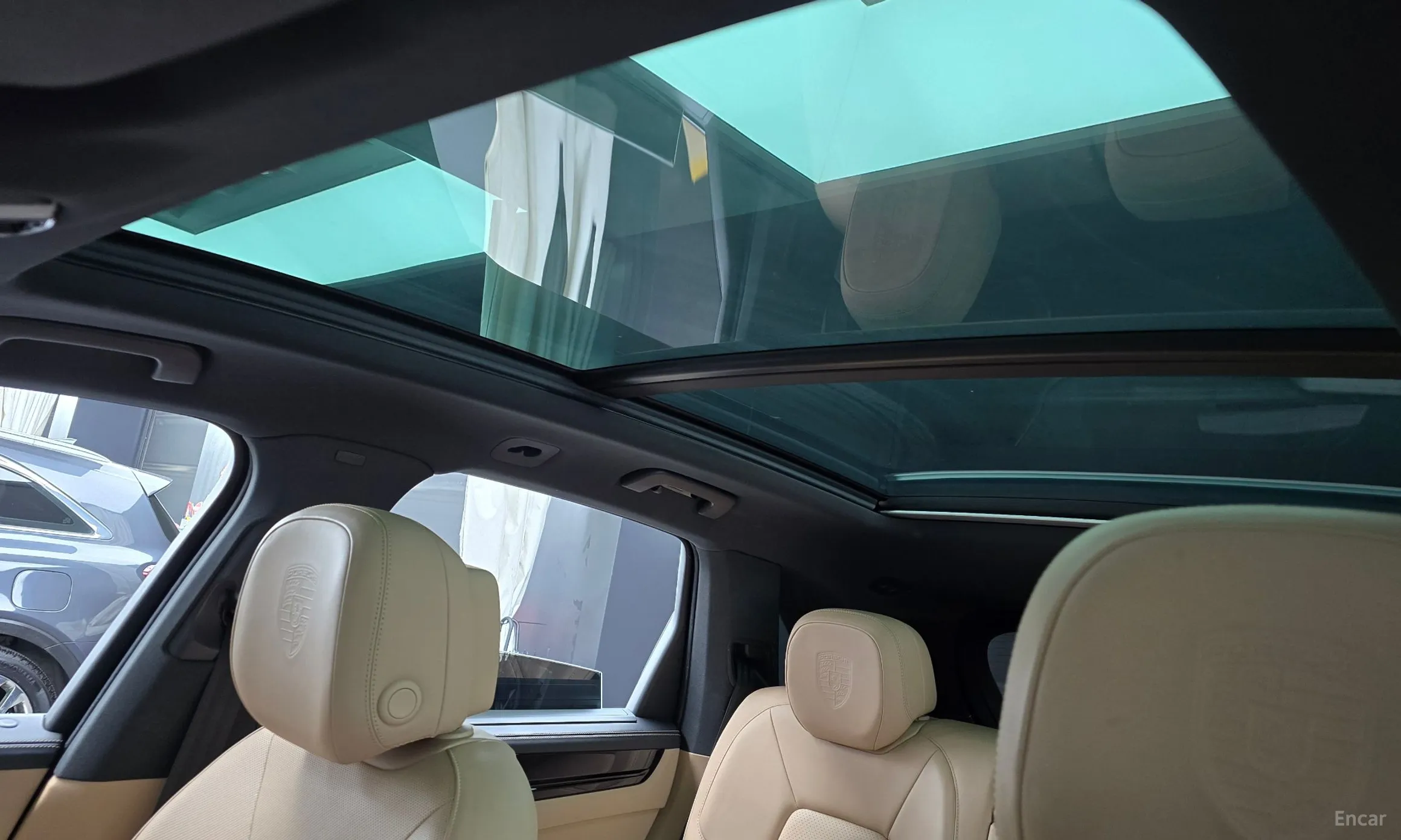Porsche Cayenne (PO536) превью 18