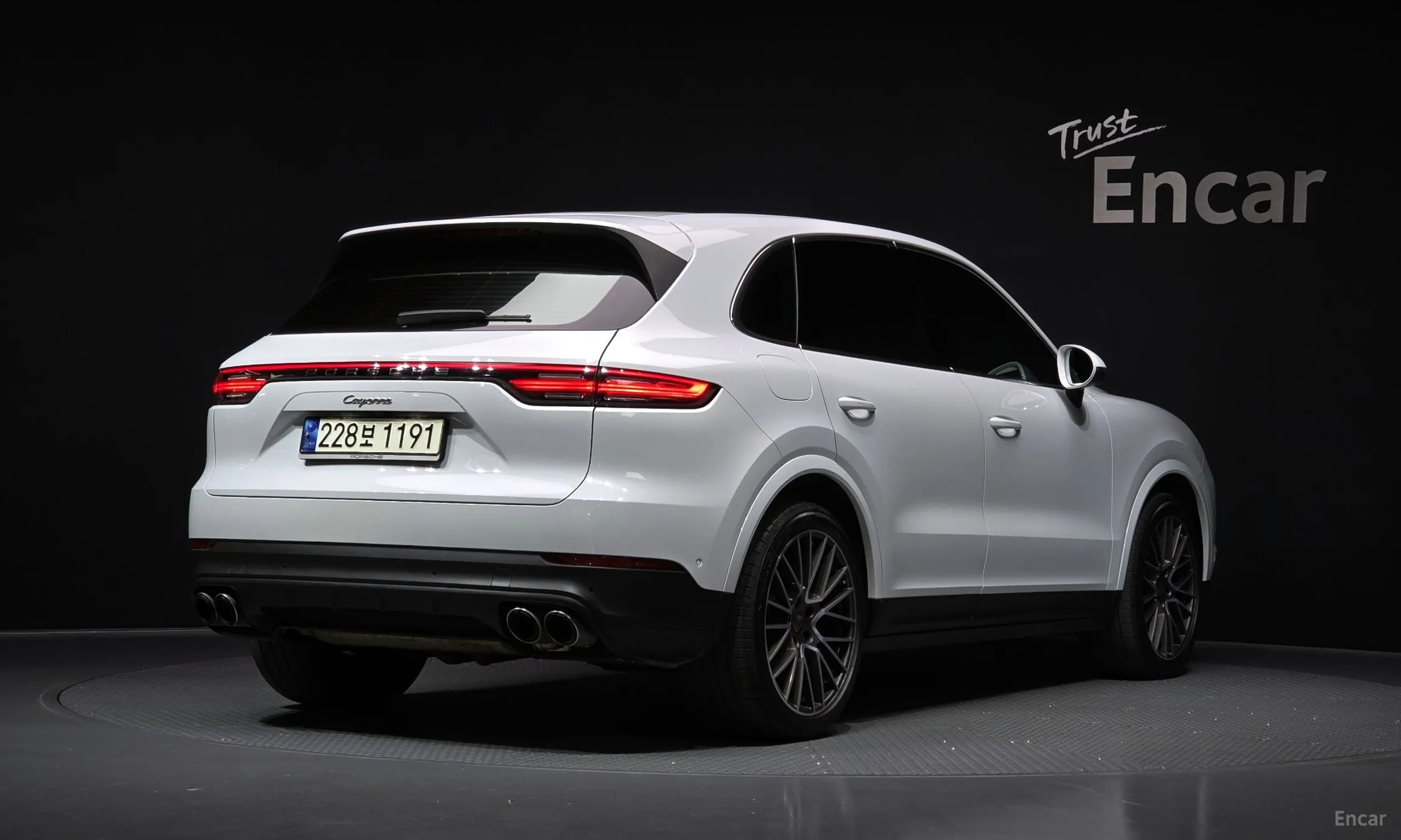 Porsche Cayenne (PO536) превью 2