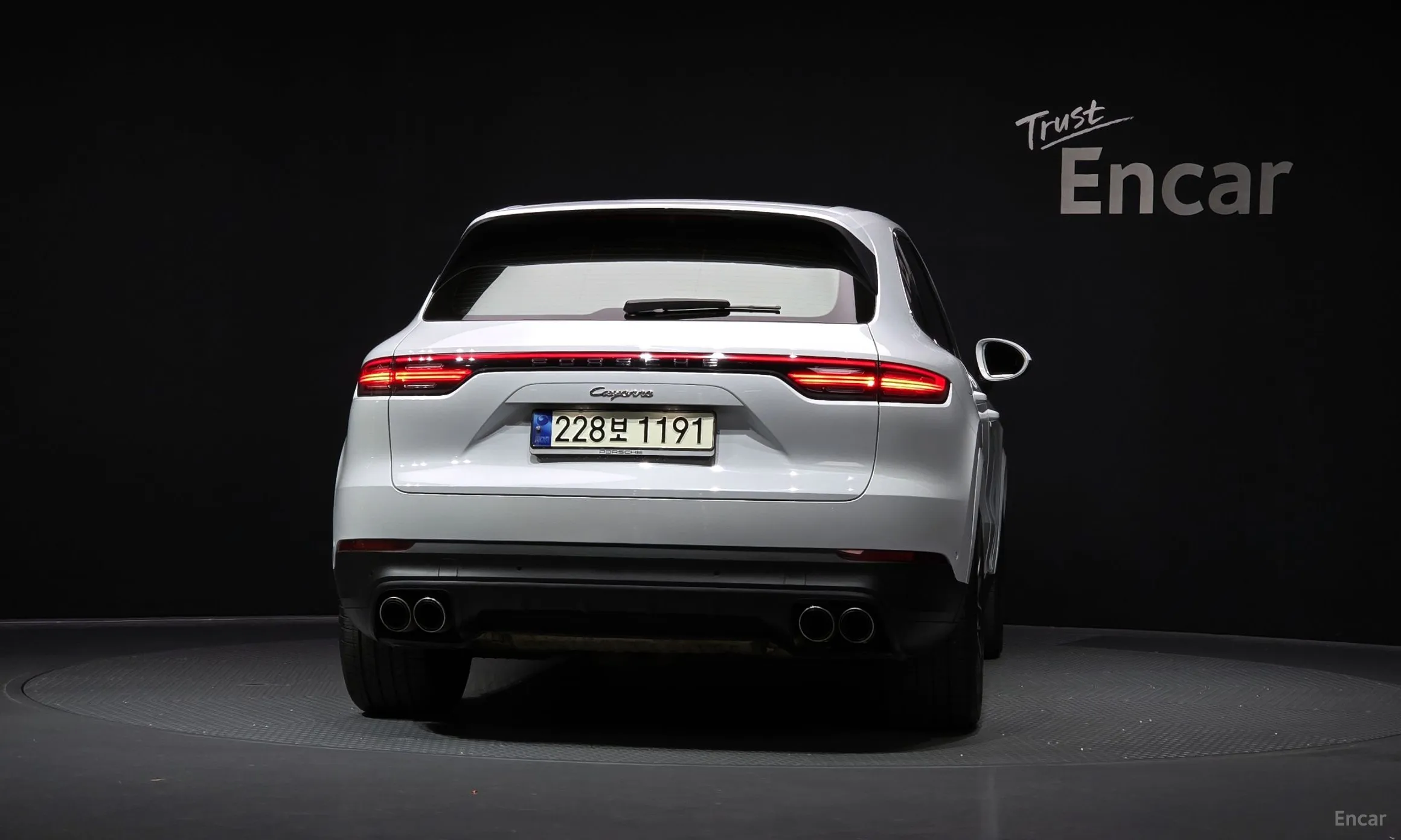 Porsche Cayenne (PO536) превью 4