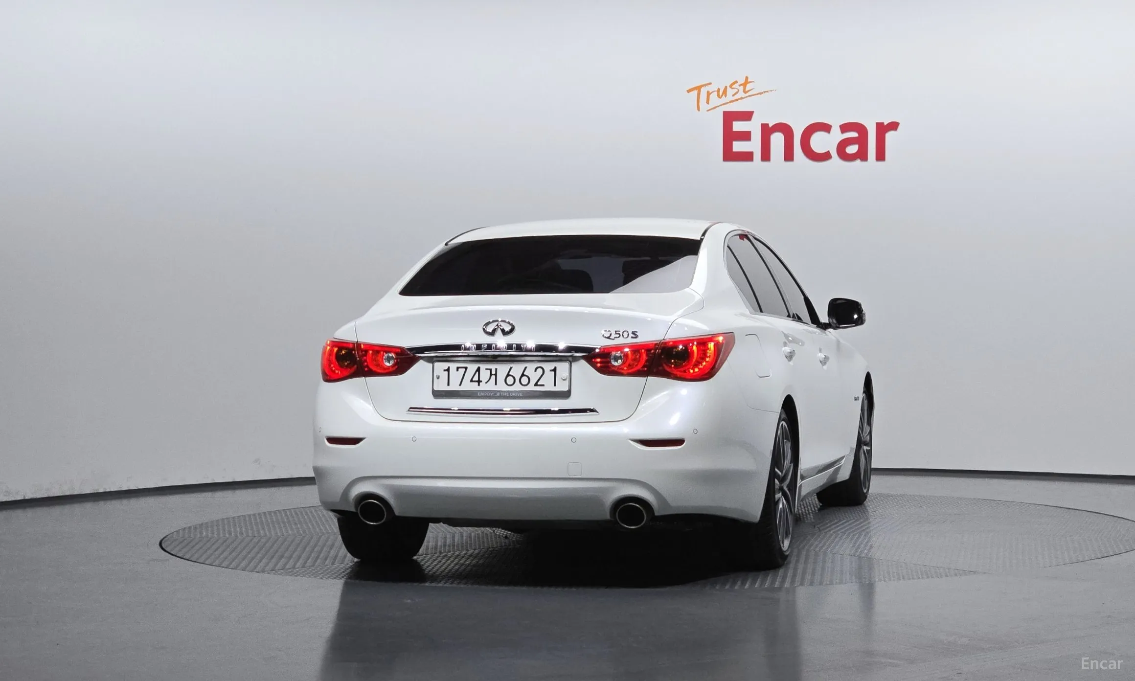 Infiniti Q50 превью 4