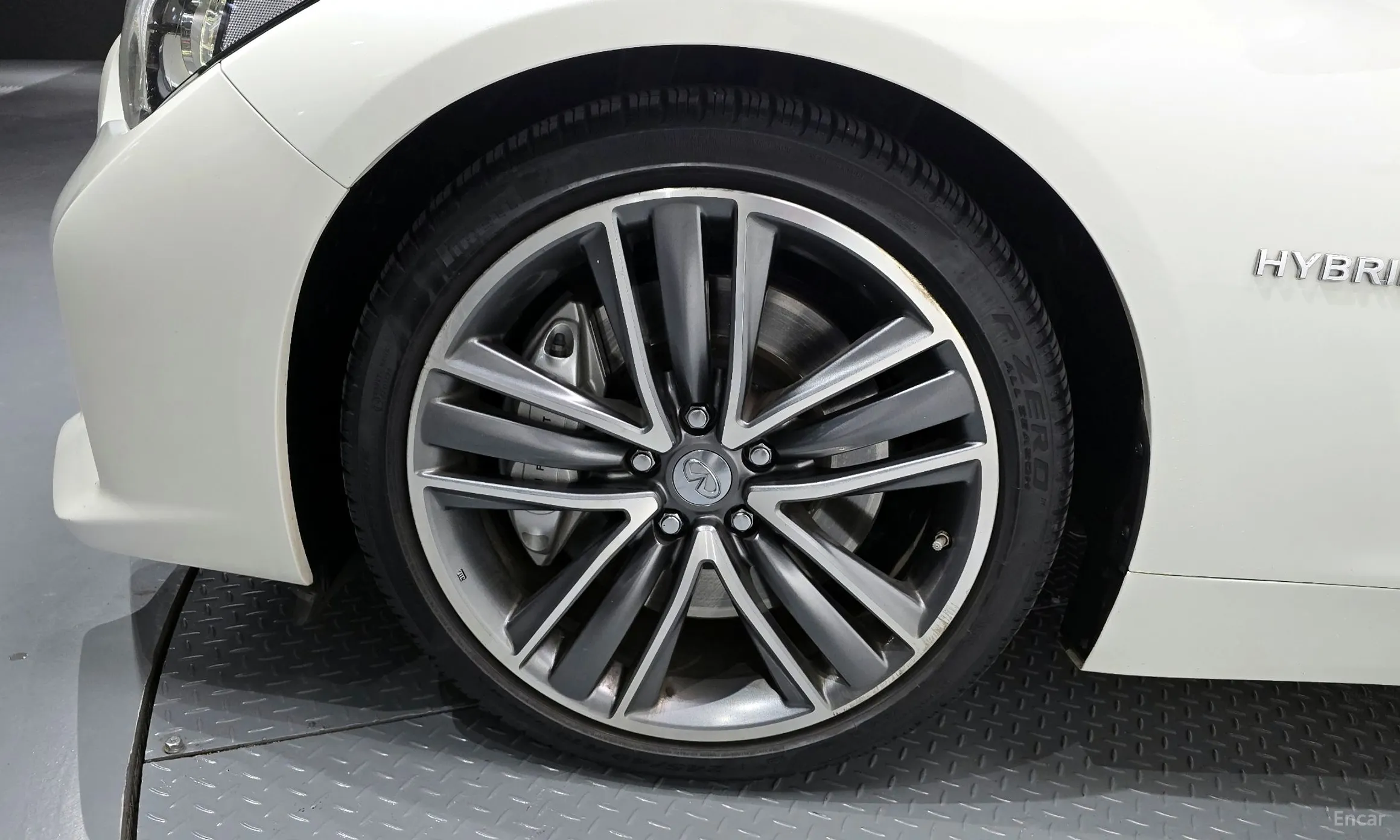 Infiniti Q50 превью 5