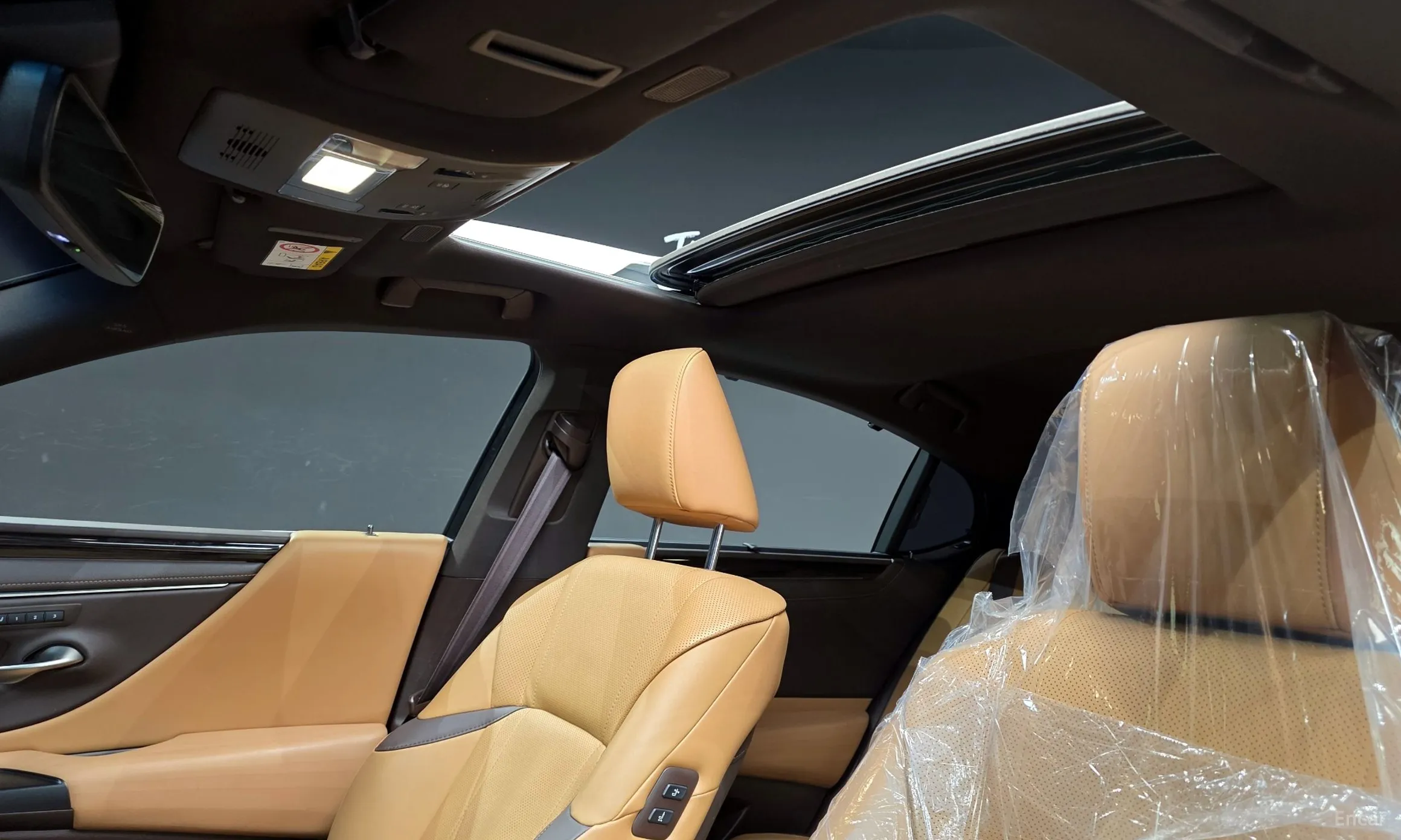 Lexus ES300h 7th Generation превью 19