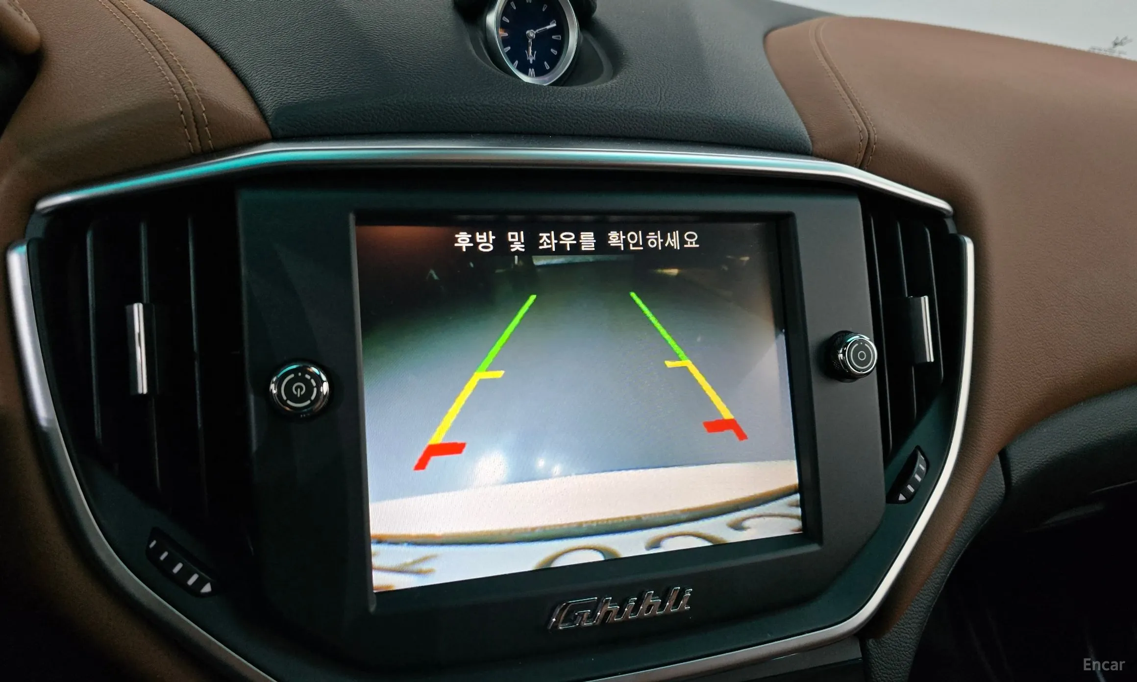 Maserati Ghibli превью 15
