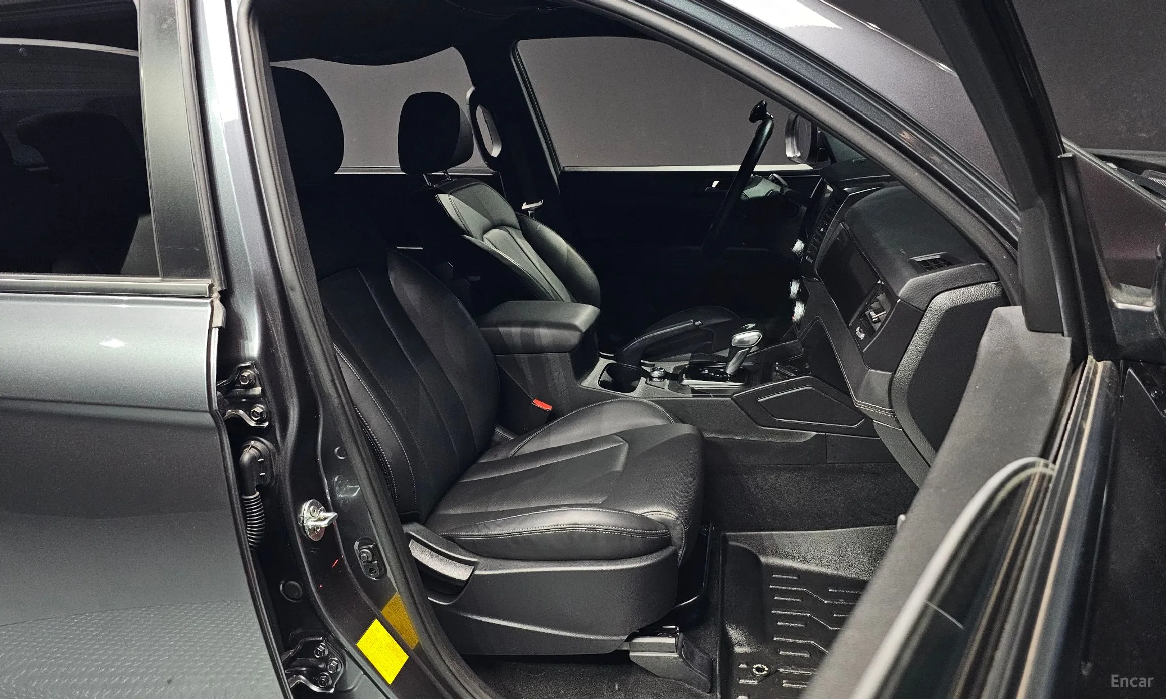 KG Mobility (SsangYong) Rexton Sports Khan превью 10